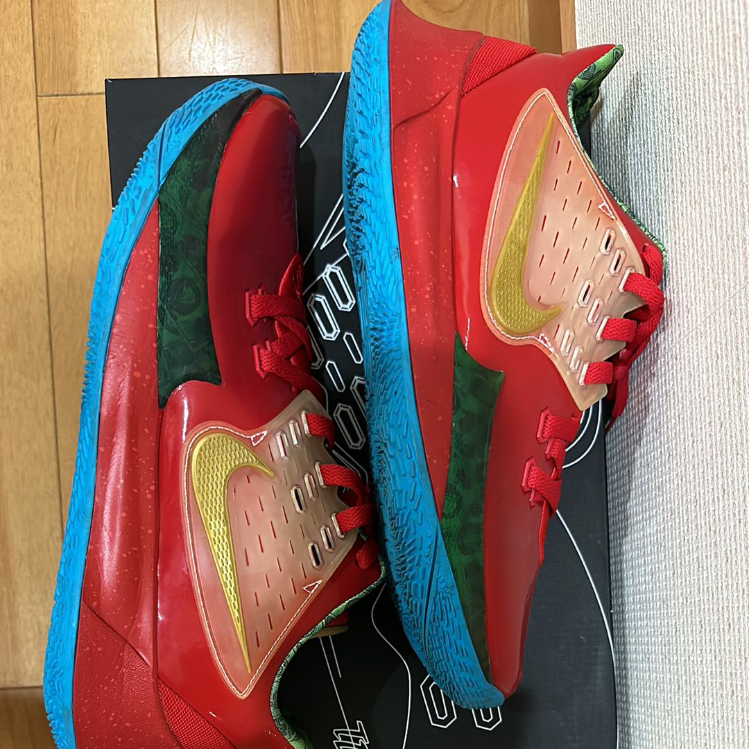 NIKE KYRIE SPONGEBOB COLLECTION MR. KRABS