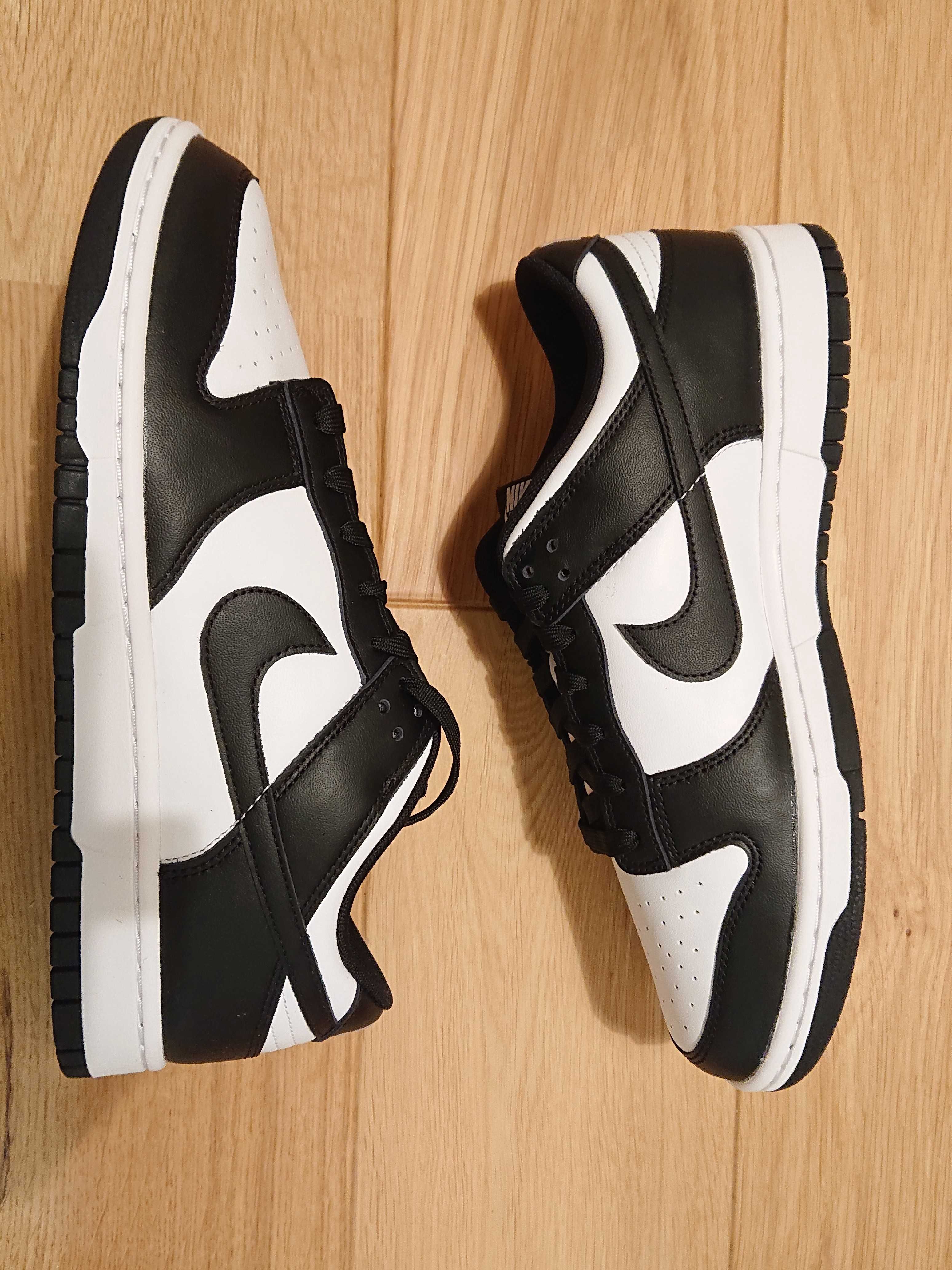 Nike Dunk Low Retro "Panda/White/Black"