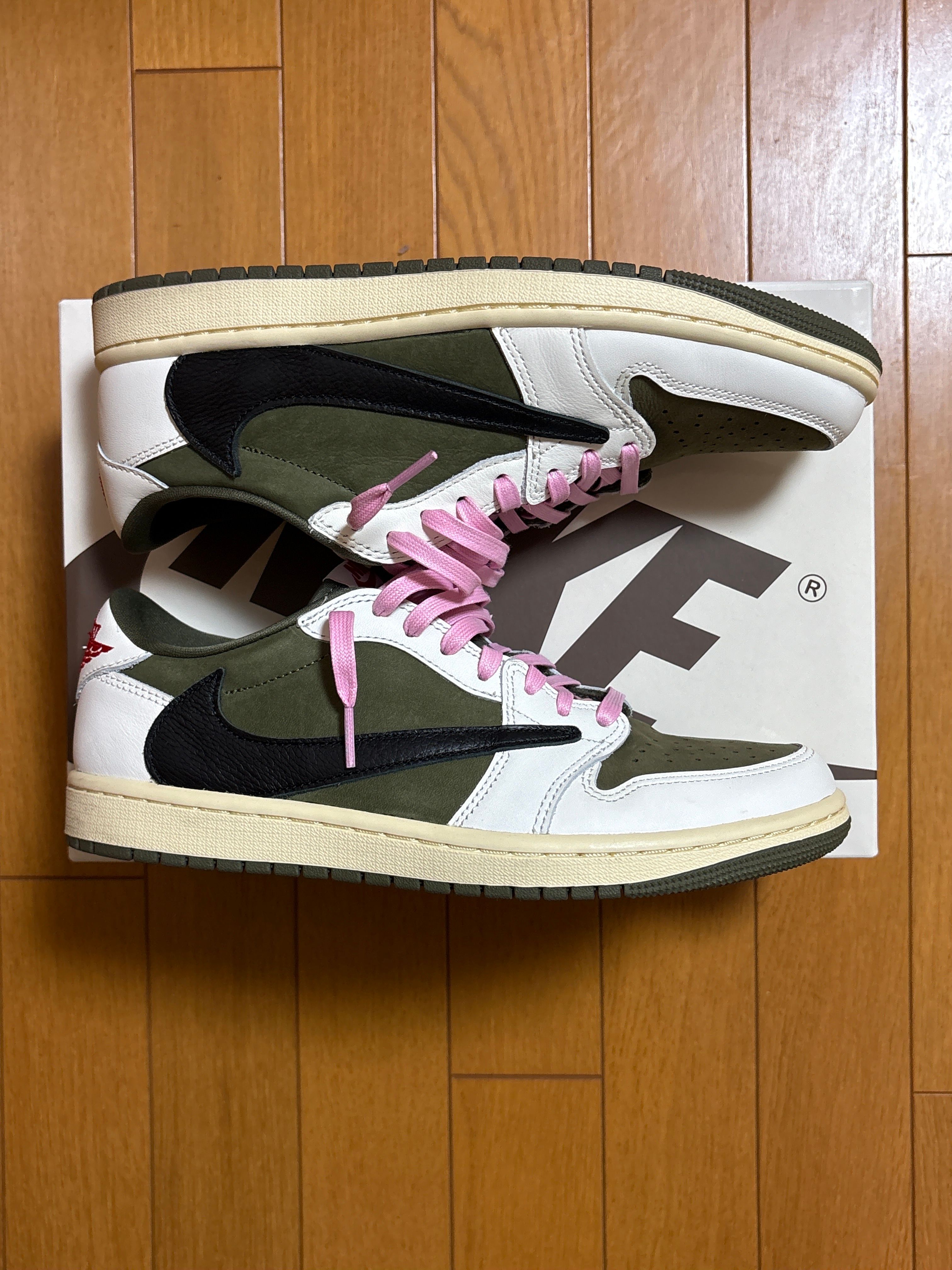 Travis Scott × Nike Air Jordan 1 Low OG SP "Reverse Olive"