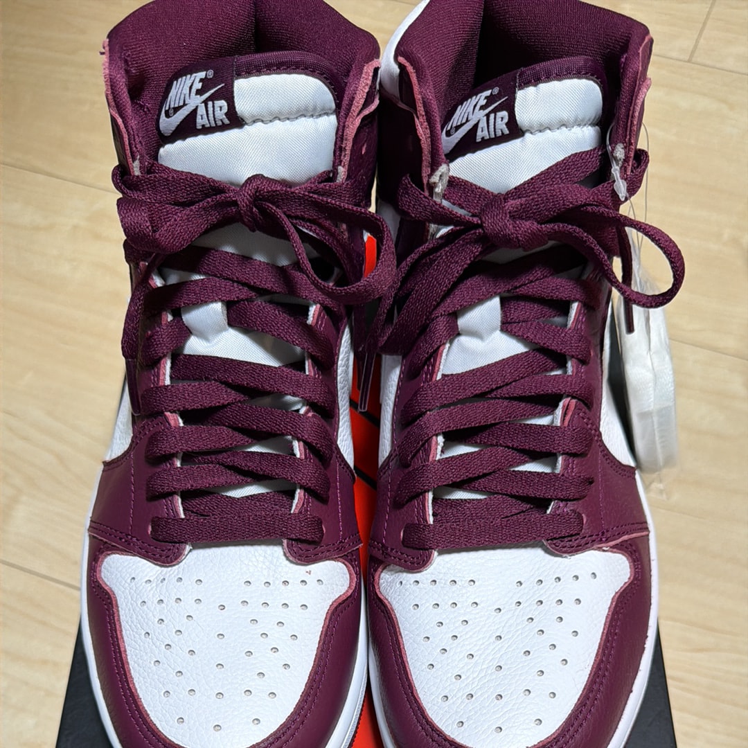 Nike Air Jordan 1 High OG "Bordeaux"