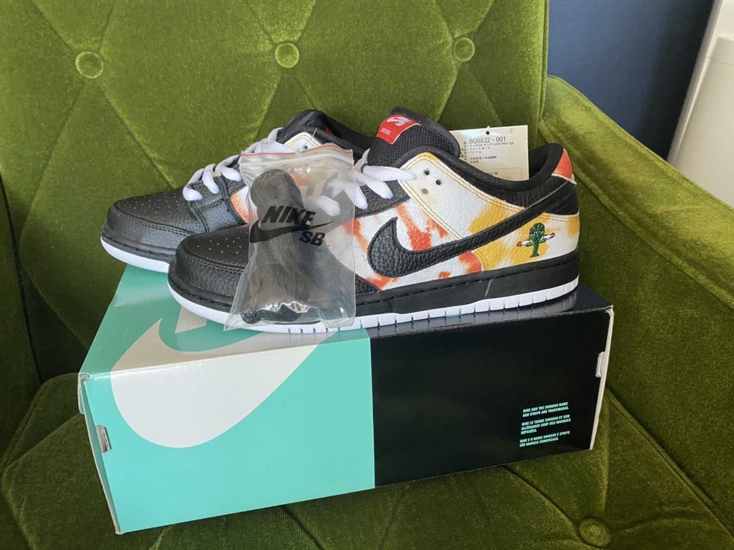 Nike SB Dunk Low "Raygun Tie-Dye/Black"