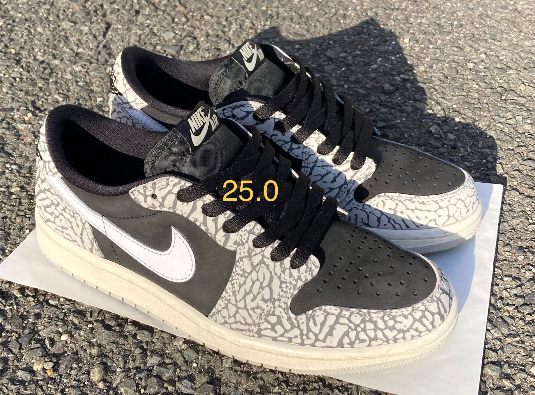 Nike Air Jordan 1 Retro Low OG "Black Cement"