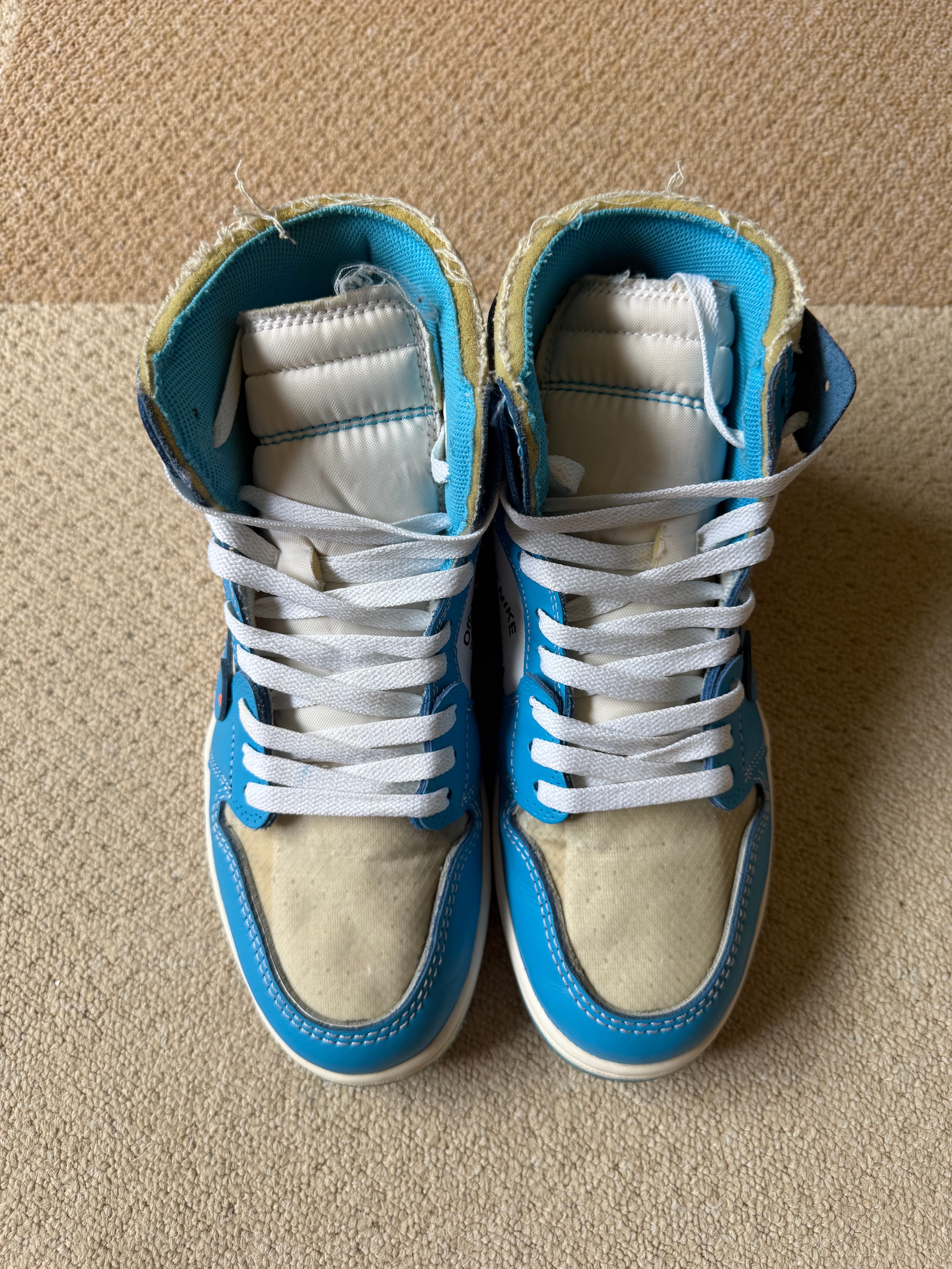 Off-White × Nike Air Jordan 1 High UNC "White/Dark Powder Blue"