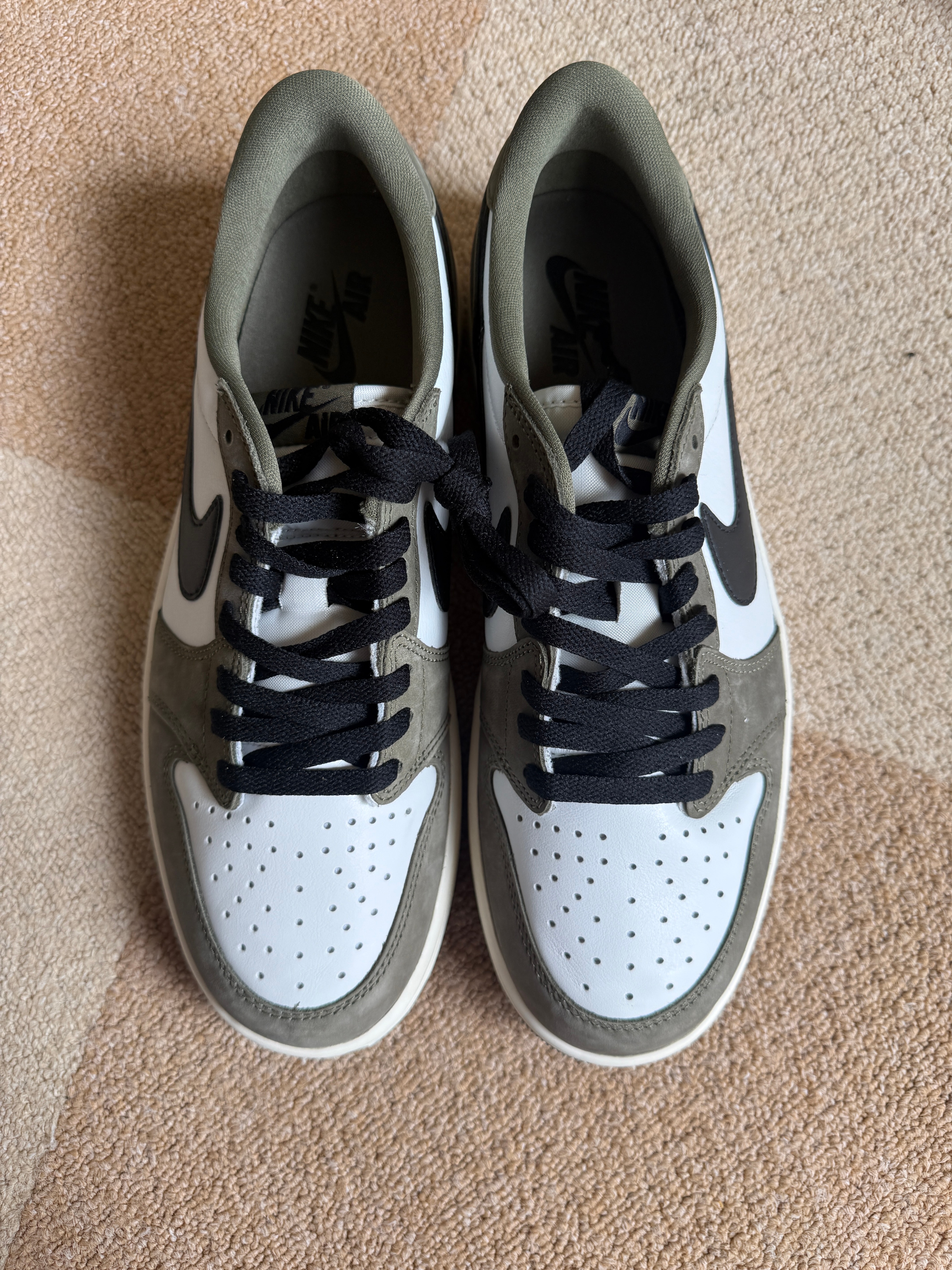 Nike Air Jordan 1 Low OG "Medium Olive and Summit White"