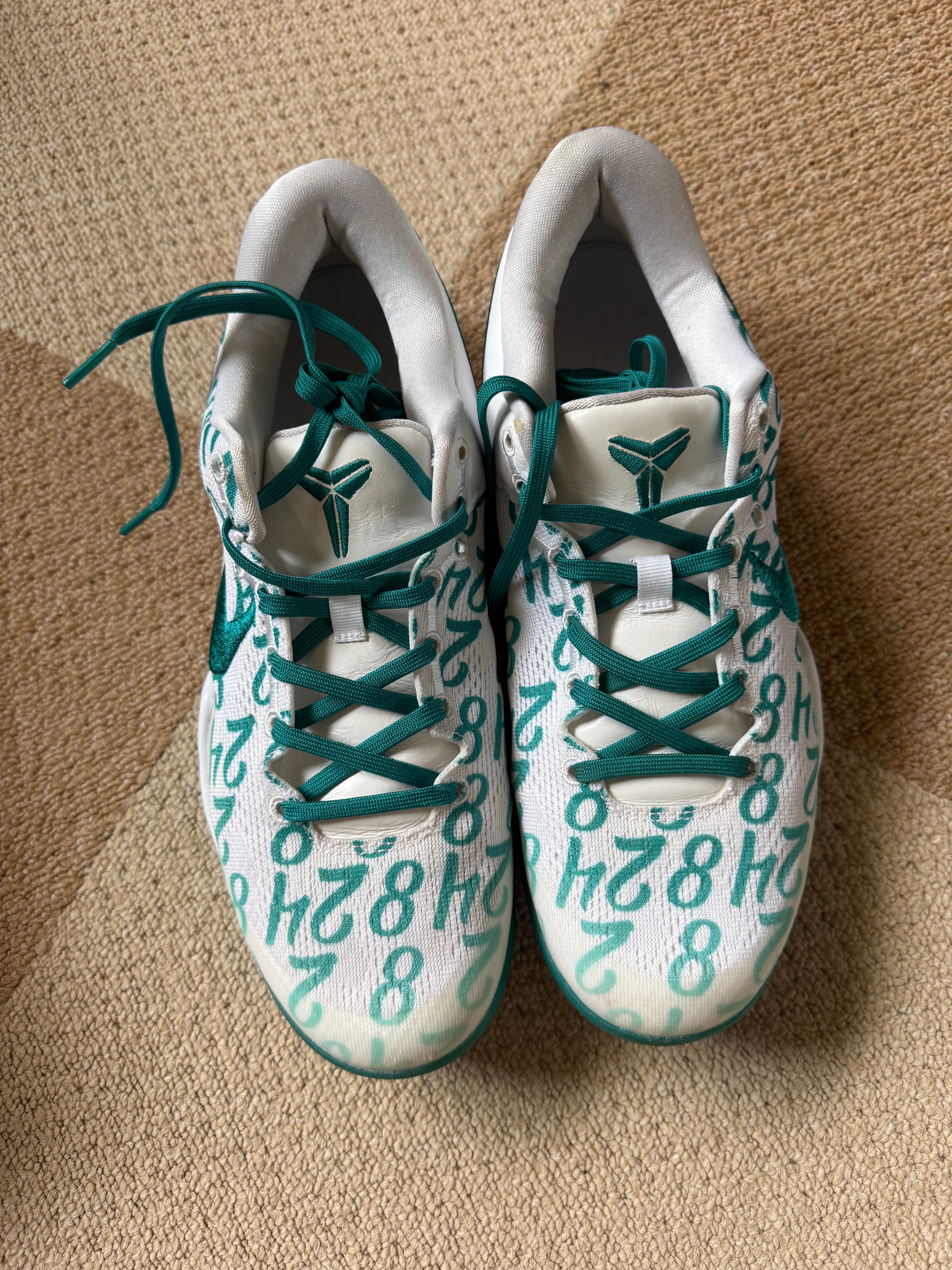 ナイキ コービー8 プロトロ "アクア"