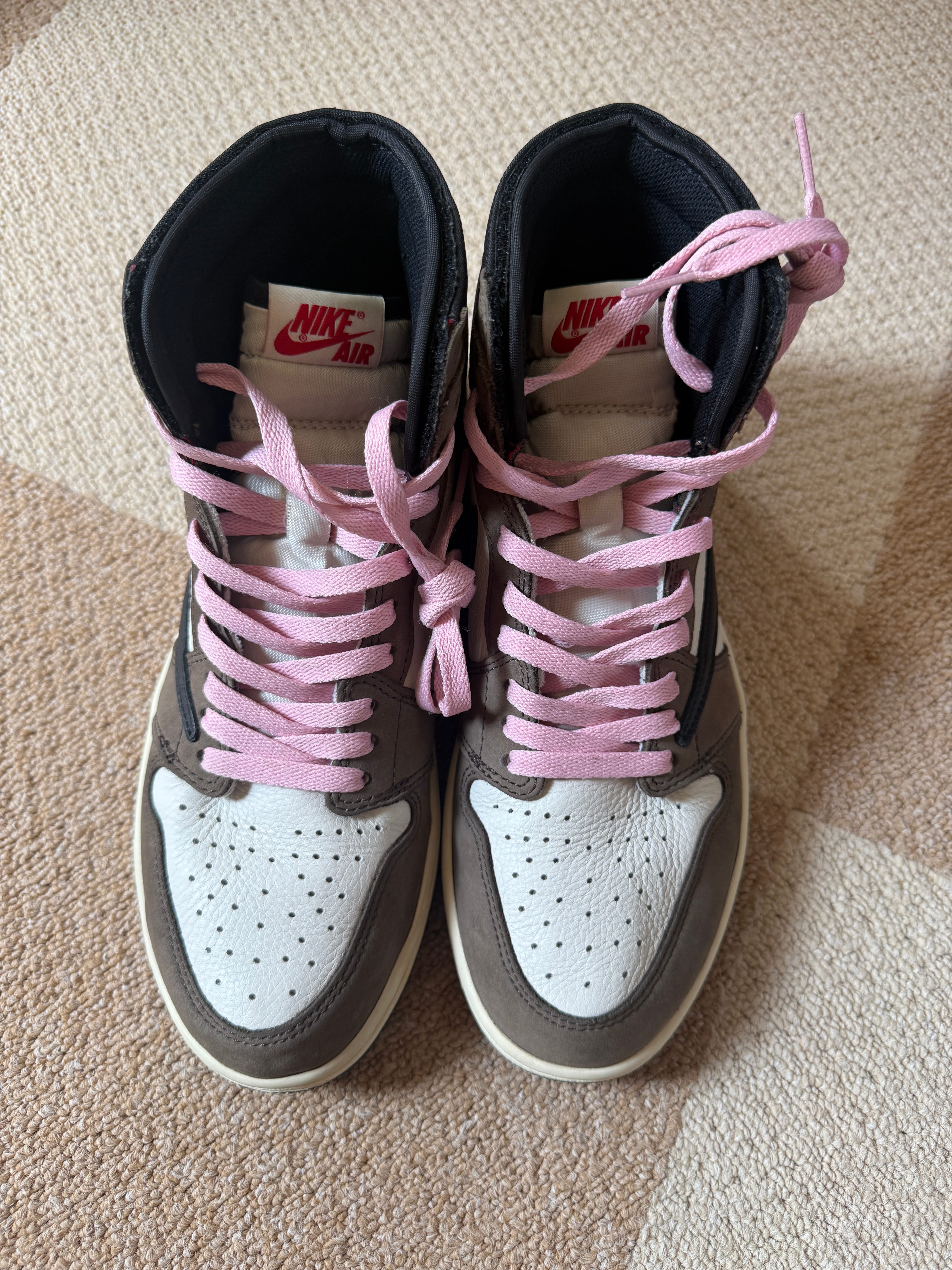 Travis Scott × Nike Air Jordan 1 Retro High OG TS SP "Sail/Dark Mocha"