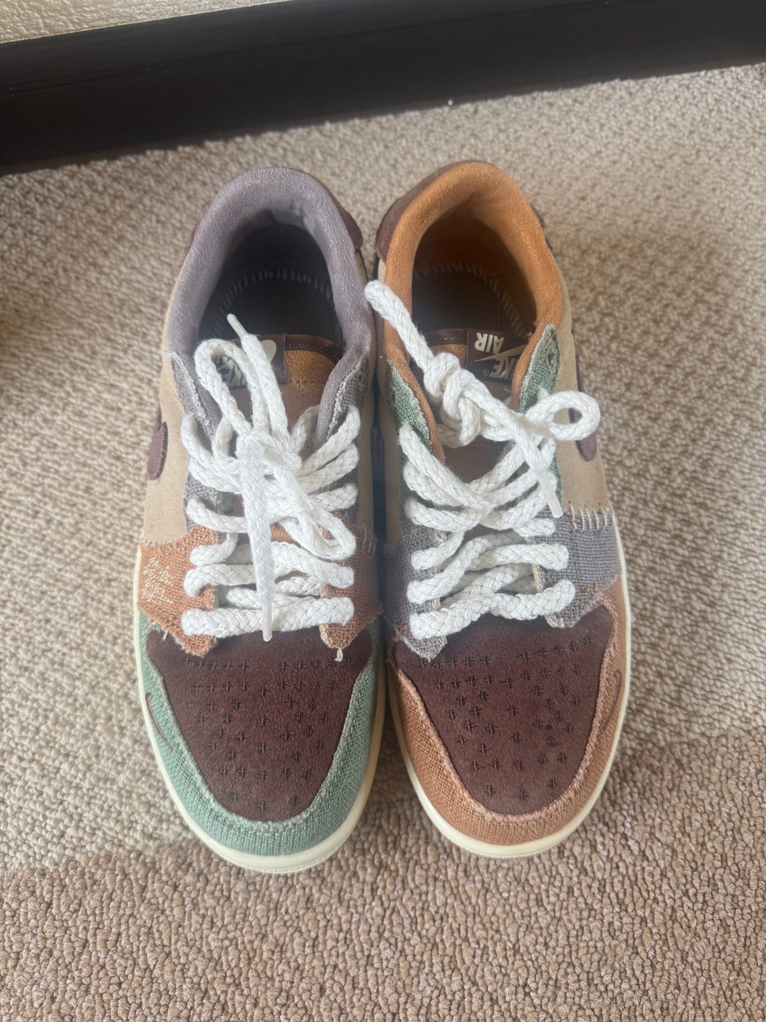Zion Williamson × Nike Air Jordan 1 Low OG "Flax and Oil Green"