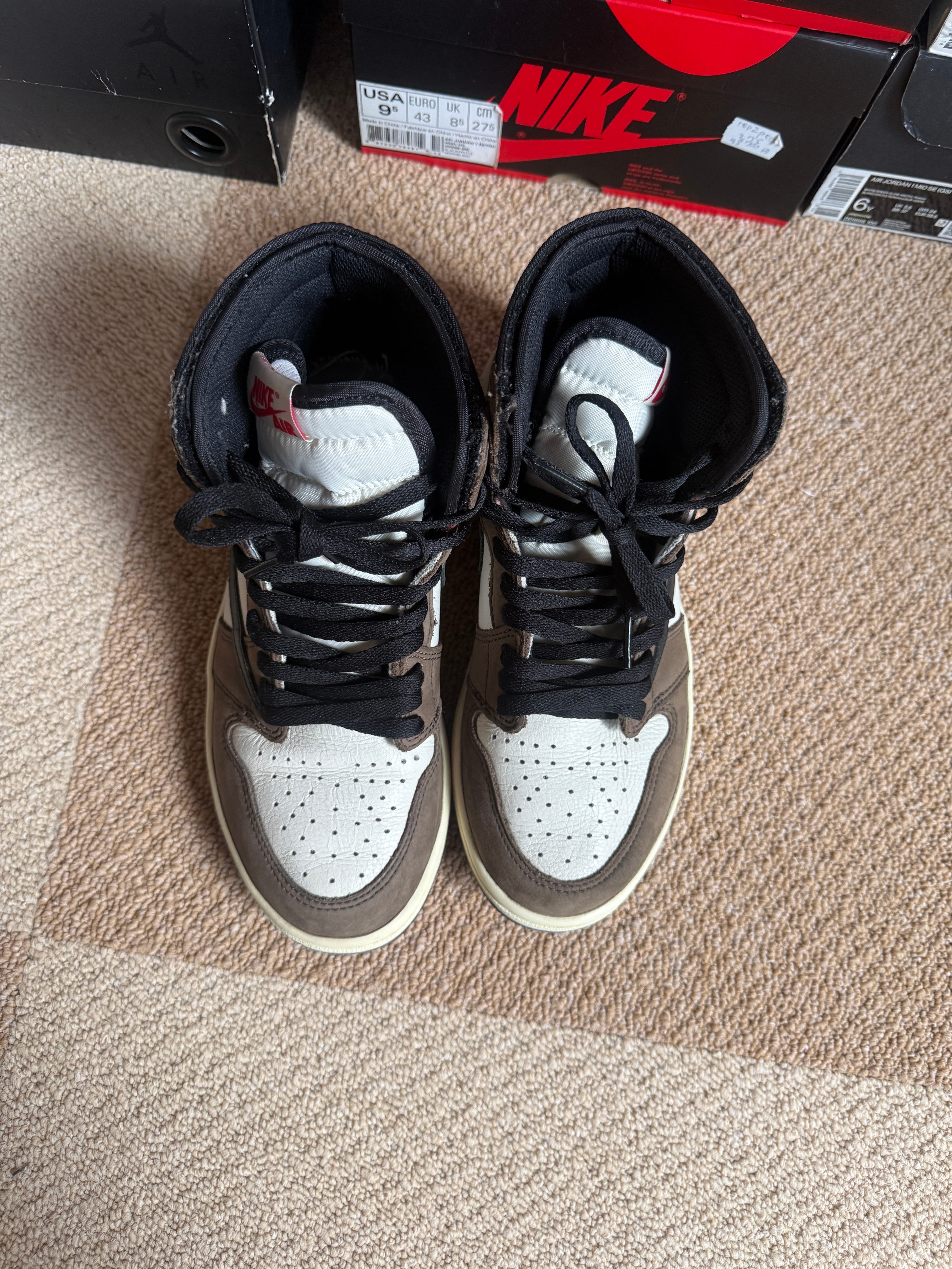 Travis Scott × Nike Air Jordan 1 Retro High OG TS SP "Sail/Dark Mocha"