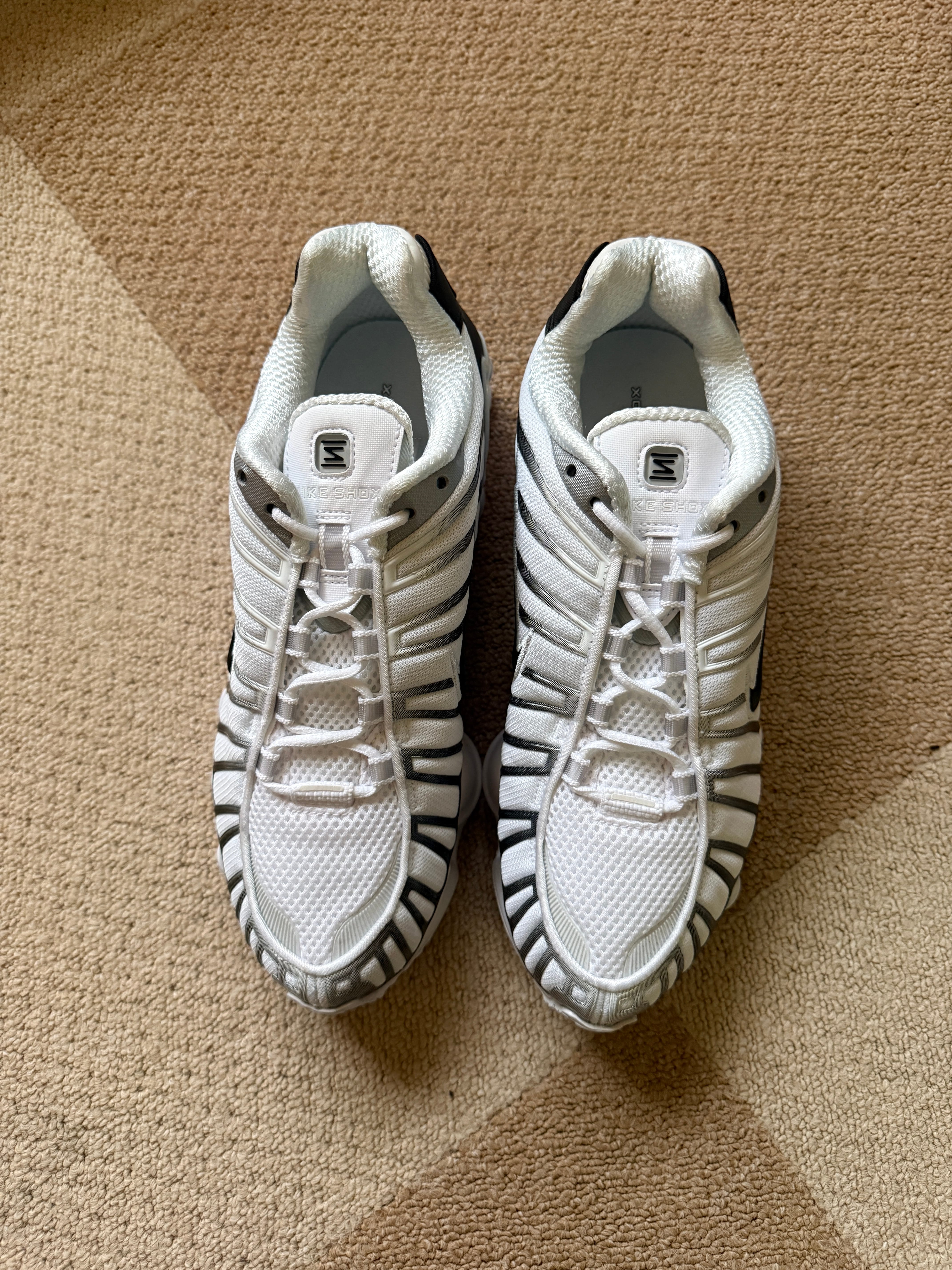 Nike Shox TL "White/Metallic Platinum/Black"