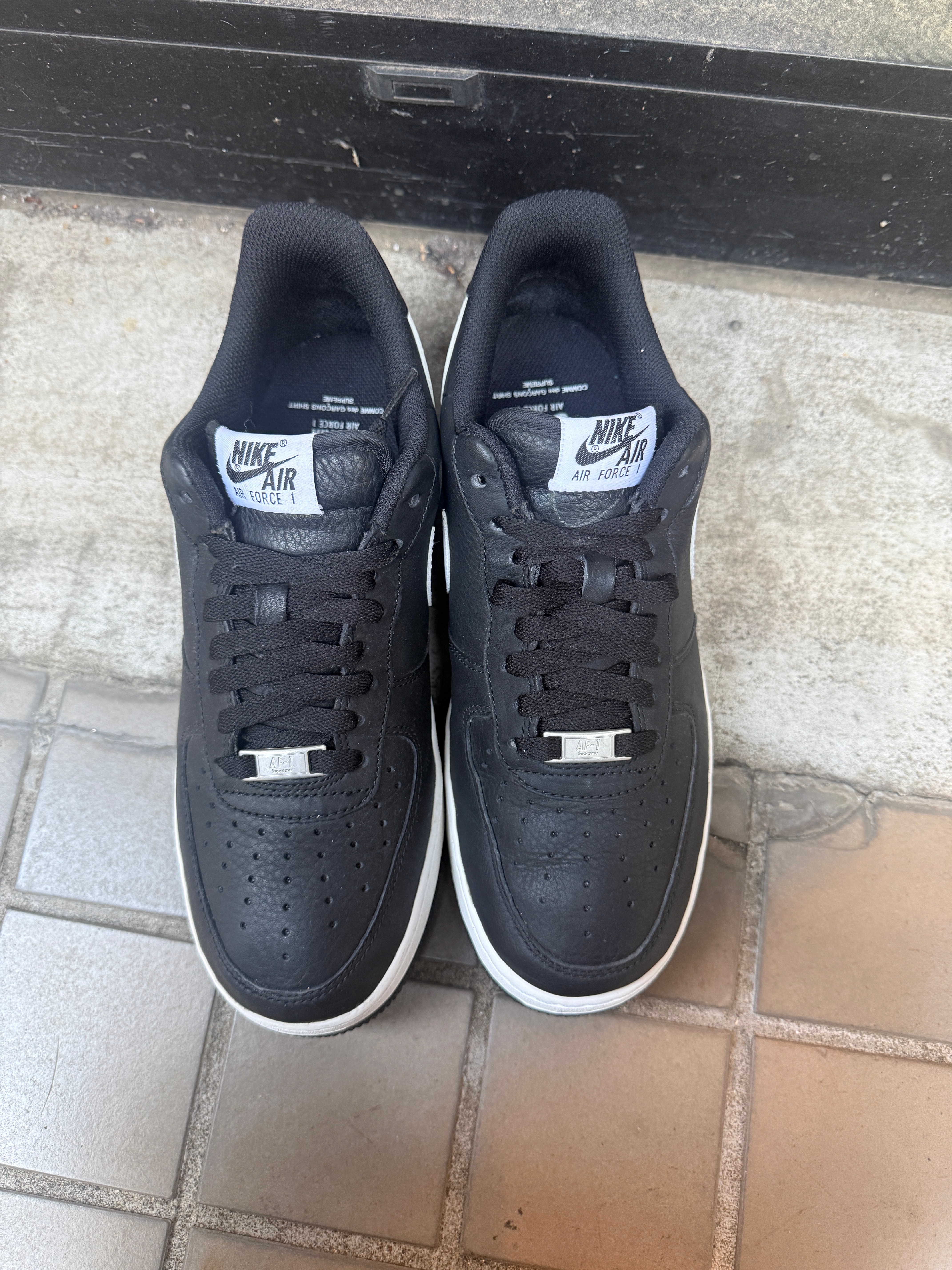 Supreme × COMME des GARCONS SHIRT × Nike Air Force 1 Low "Black/White" (2018)