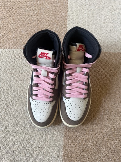 Travis Scott × Nike Air Jordan 1 Retro High OG TS SP "Sail/Dark Mocha"