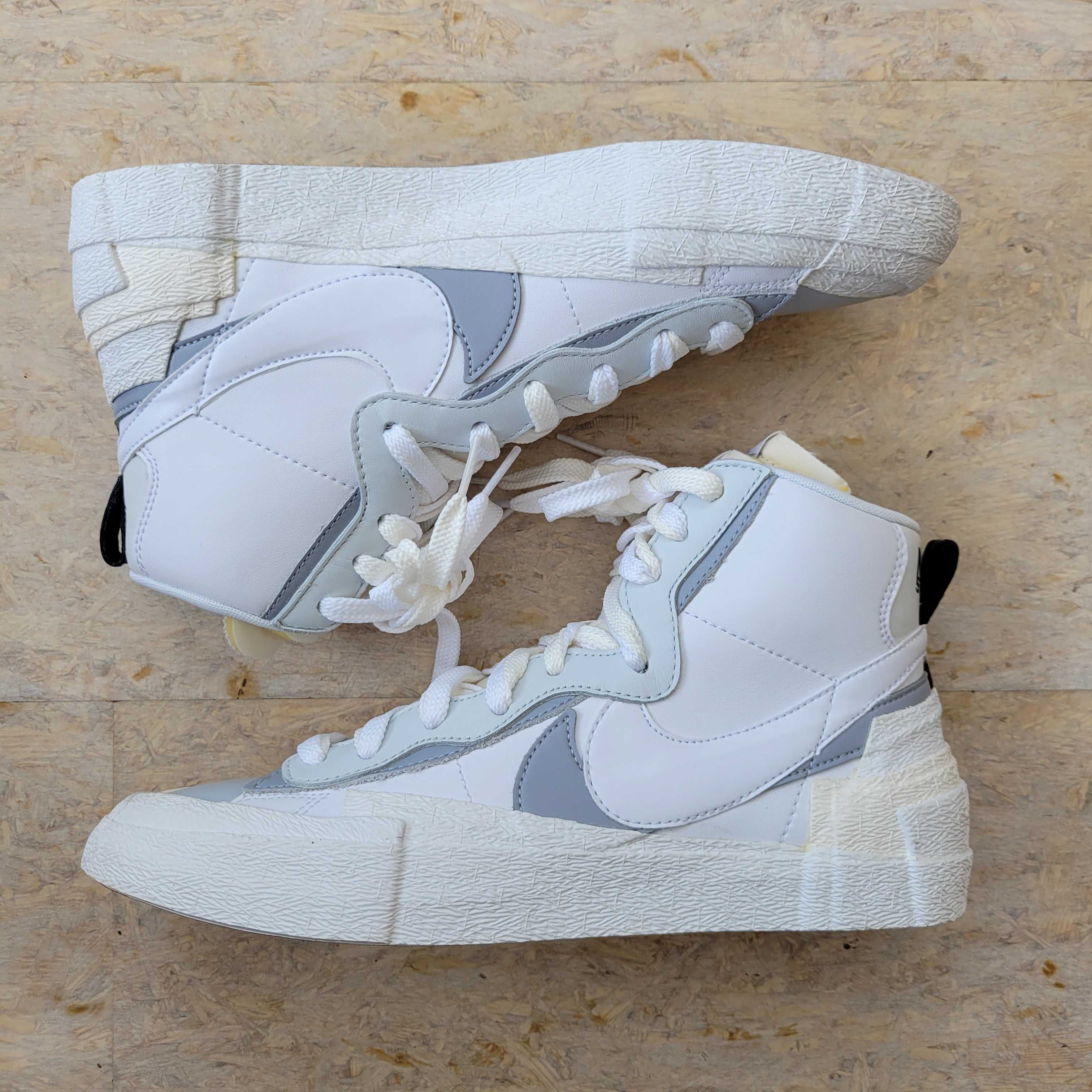 sacai × NIKE BLAZER MID "WHITE/WOLF GREY"