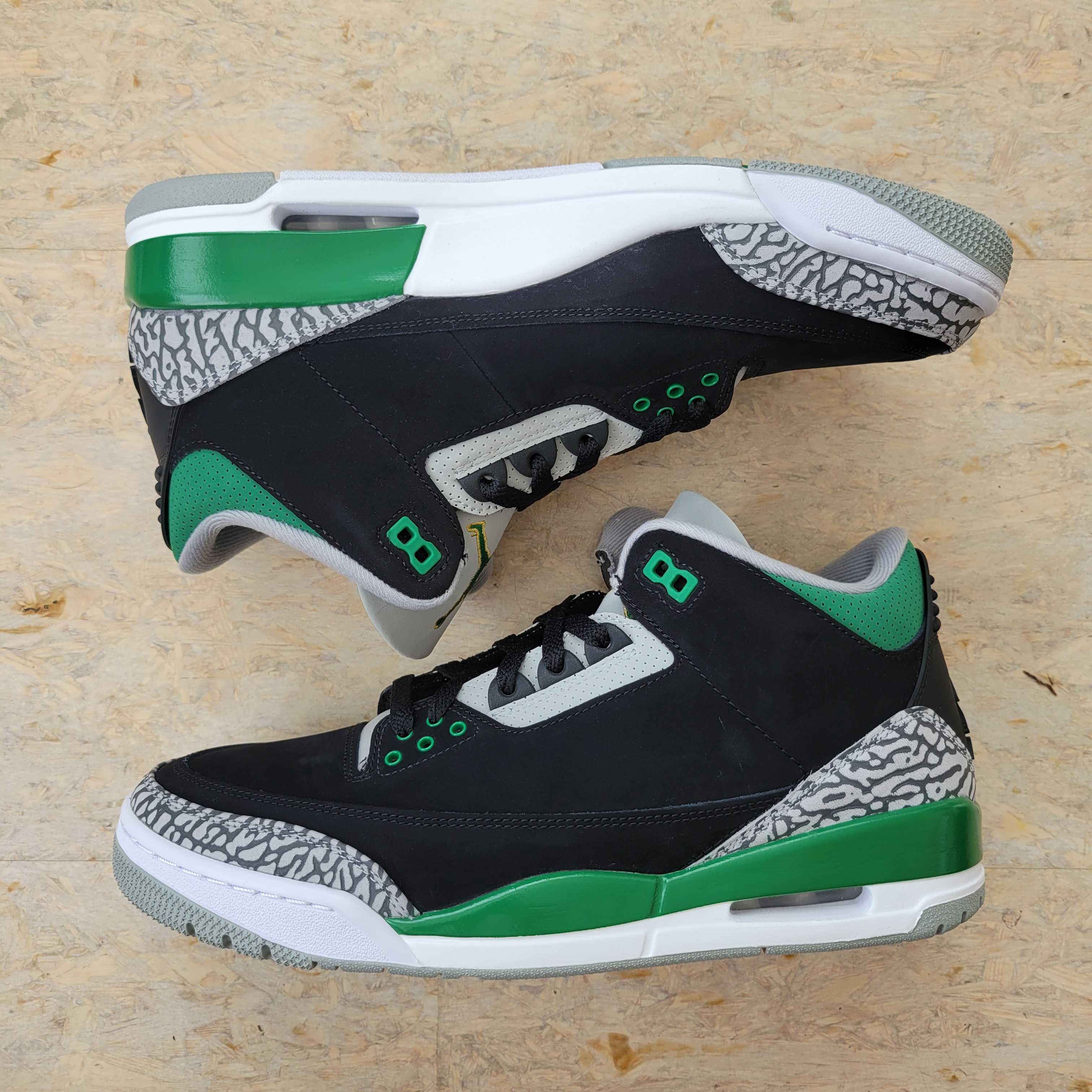 Nike Air Jordan 3 "Pine Green"