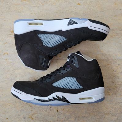 Nike Air Jordan 5 "Moonlight" (2021)