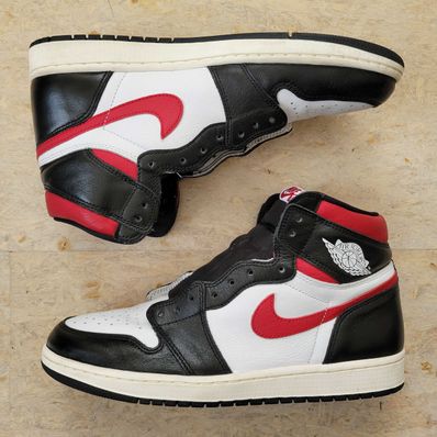 Nike Air Jordan 1 Retro High "Black/White/Sail/Gym Red"