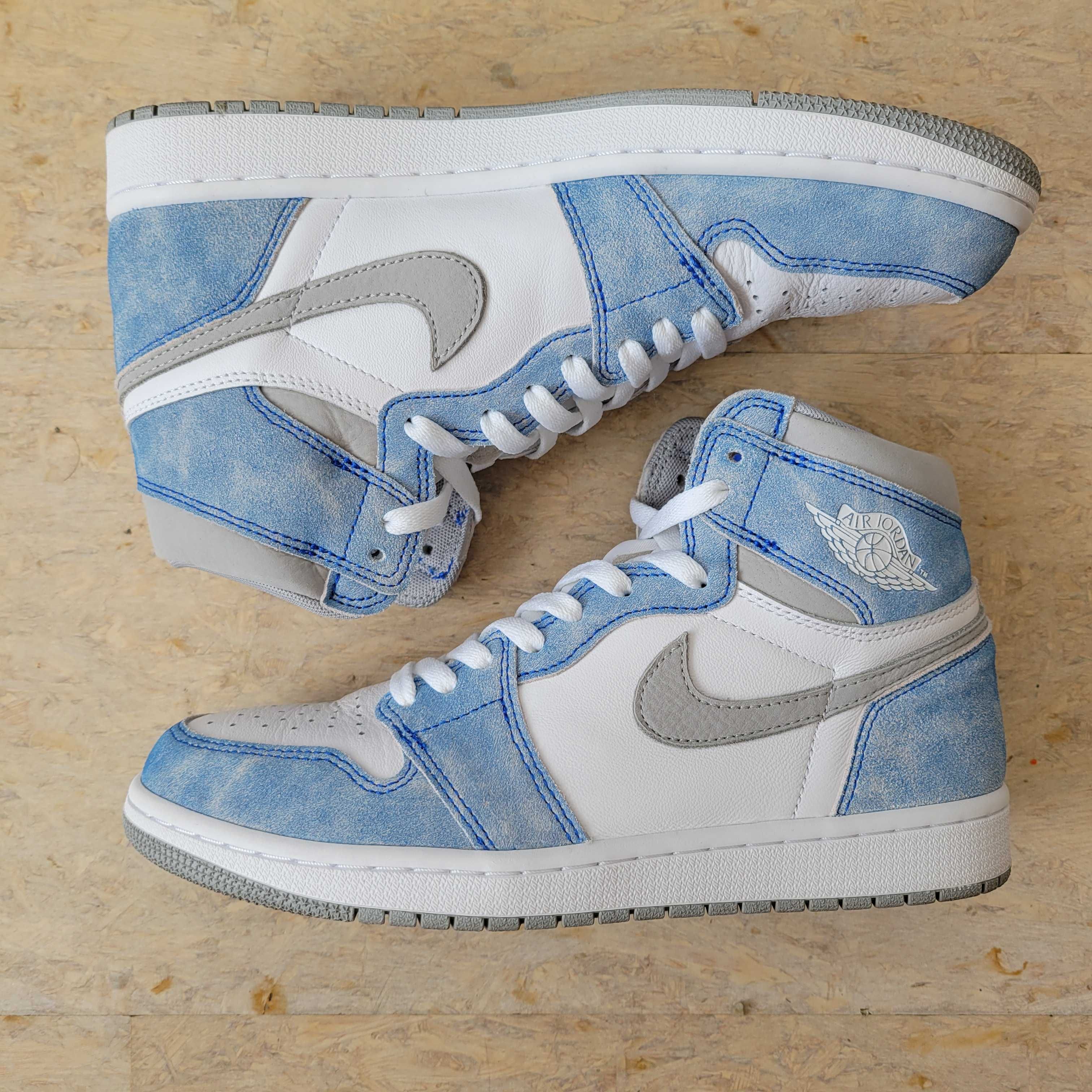 Nike Air Jordan 1 High OG "Hyper Royal"