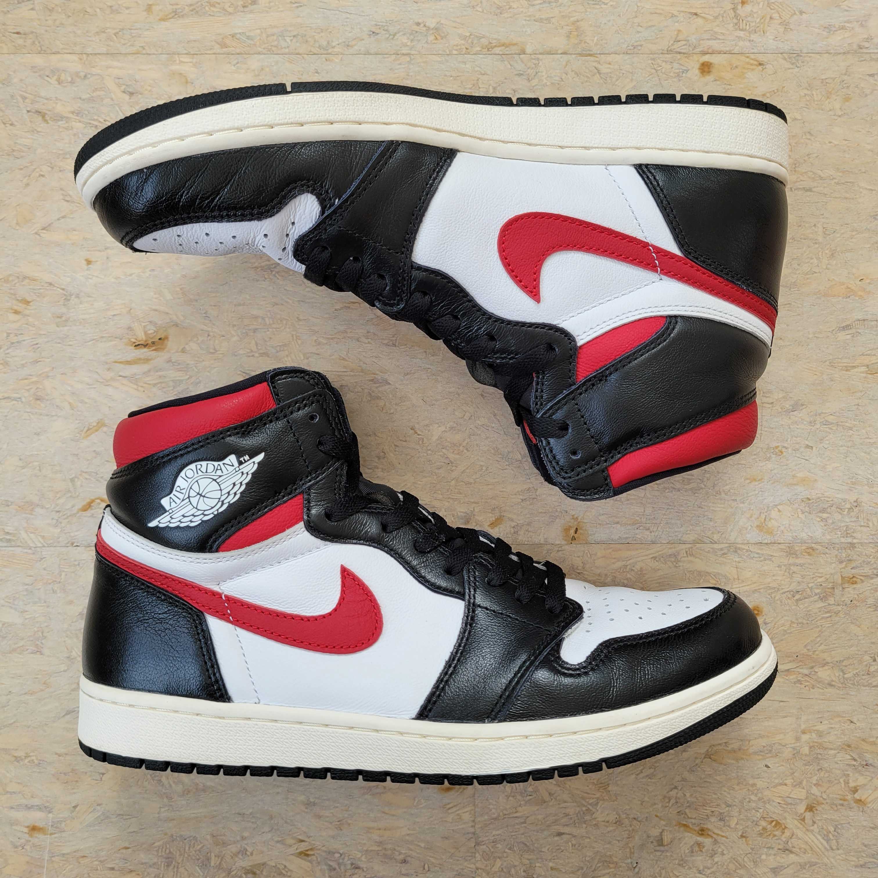 Nike Air Jordan 1 Retro High "Black/White/Sail/Gym Red"    