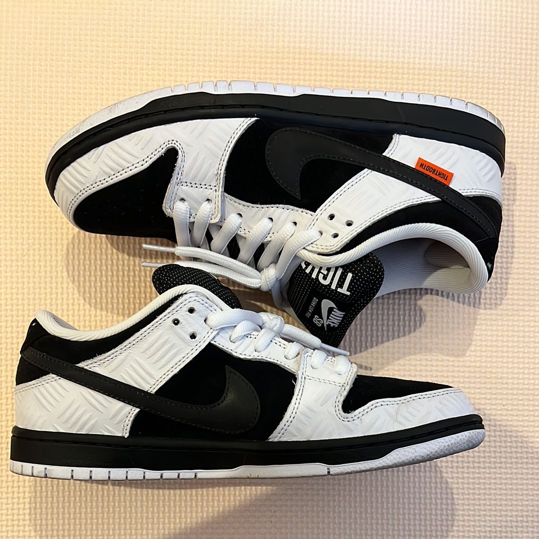 TIGHTBOOTH × Nike SB Dunk Low Pro QS "Black and White"