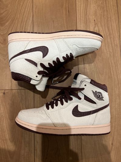 A Ma Maniere × Nike Air Jordan 1 Retro High OG "Sail and Burgundy"