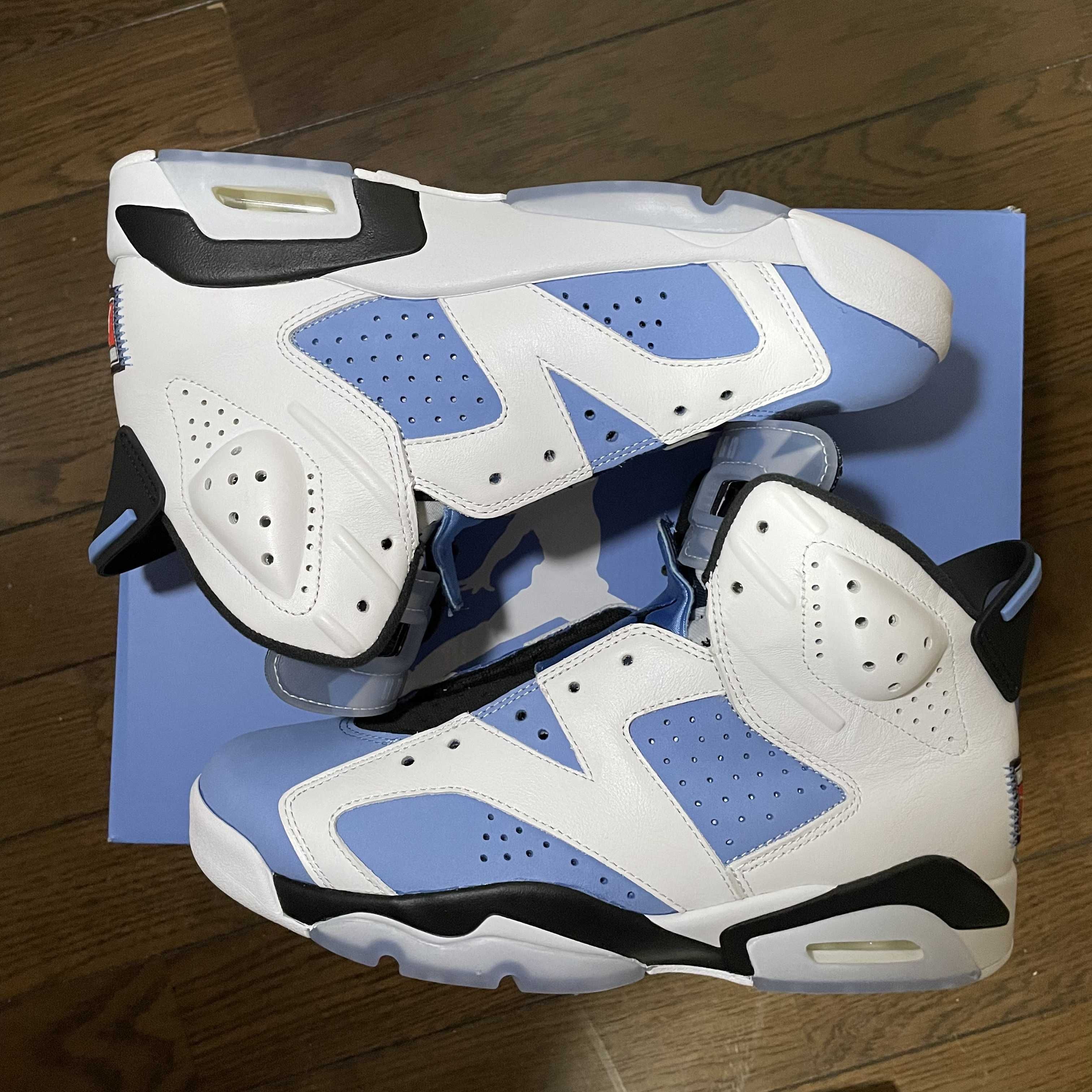 Nike Air Jordan 6 "UNC"