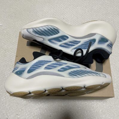 adidas YEEZY 700V3 "Kyanite"