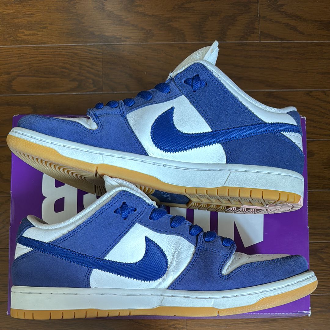 Nike SB Dunk Low "Los Angeles Dodgers/Deep Royal Blue"