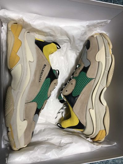 BALENCIAGA Triple S "Beige/Green/Yellow"