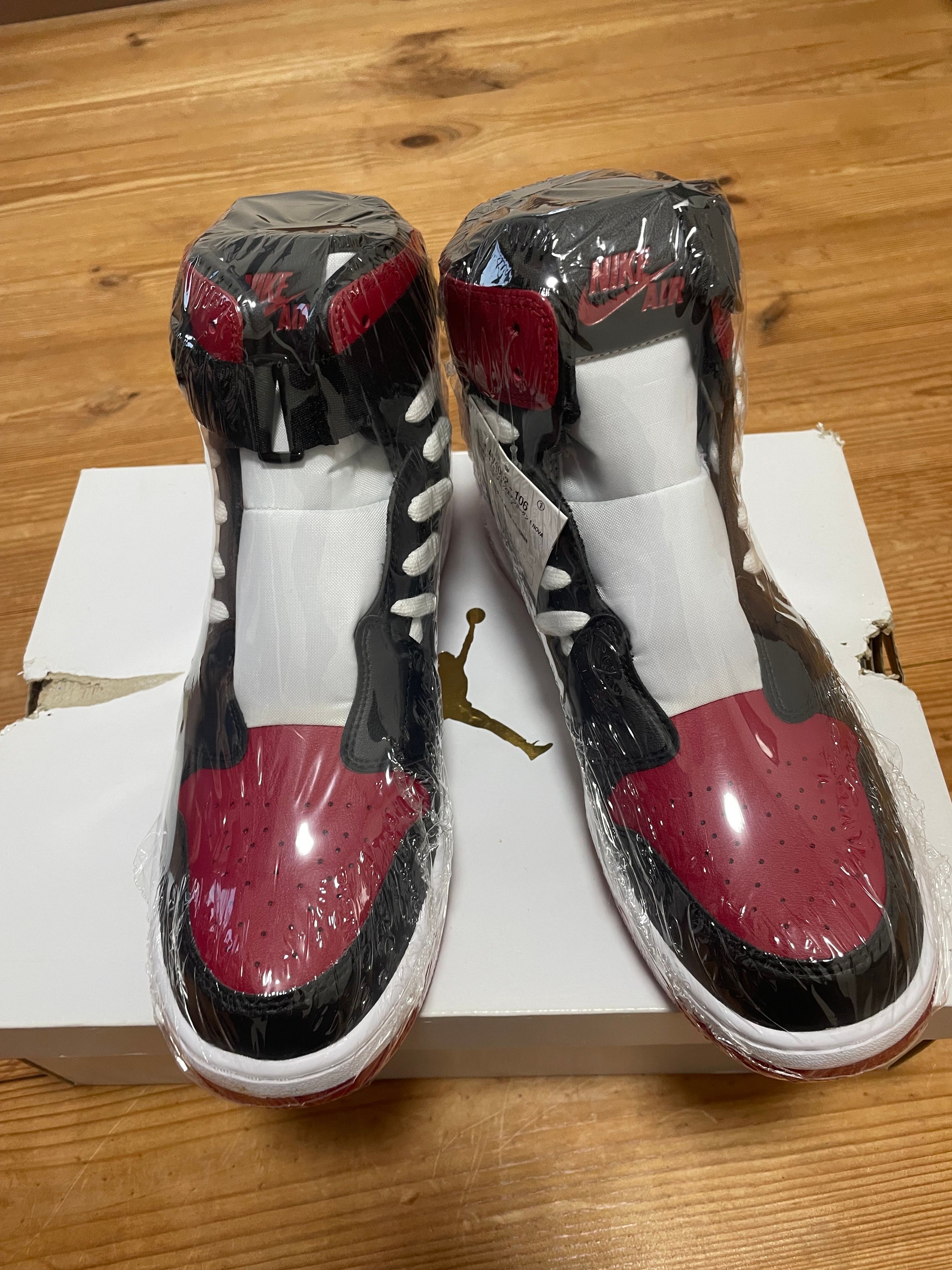 Nike Women's Air Jordan 1 High Nova "Bred Toe"