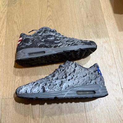 NIKE AIR MAX LUNAR90 SP "MOON LANDING"