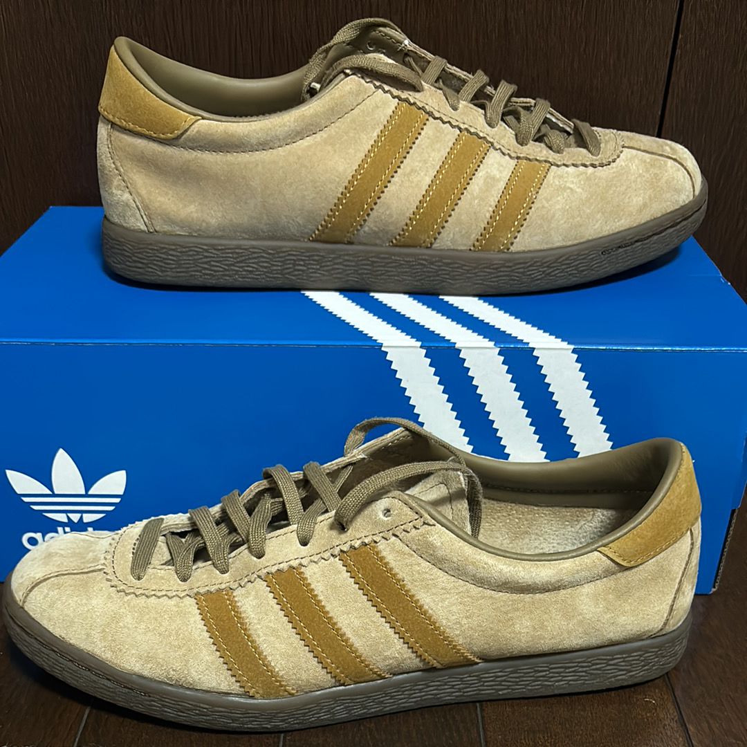 adidas Tobacco "Pantone/Mesa/Gum"