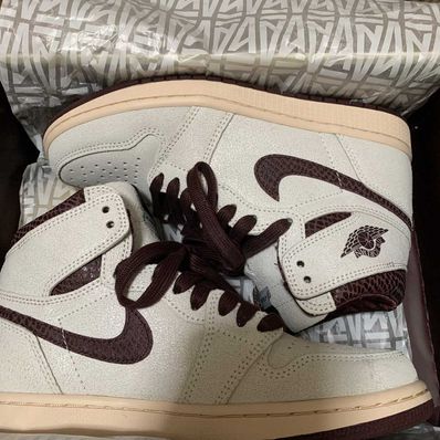 A Ma Maniere × Nike Air Jordan 1 Retro High OG "Sail and Burgundy"