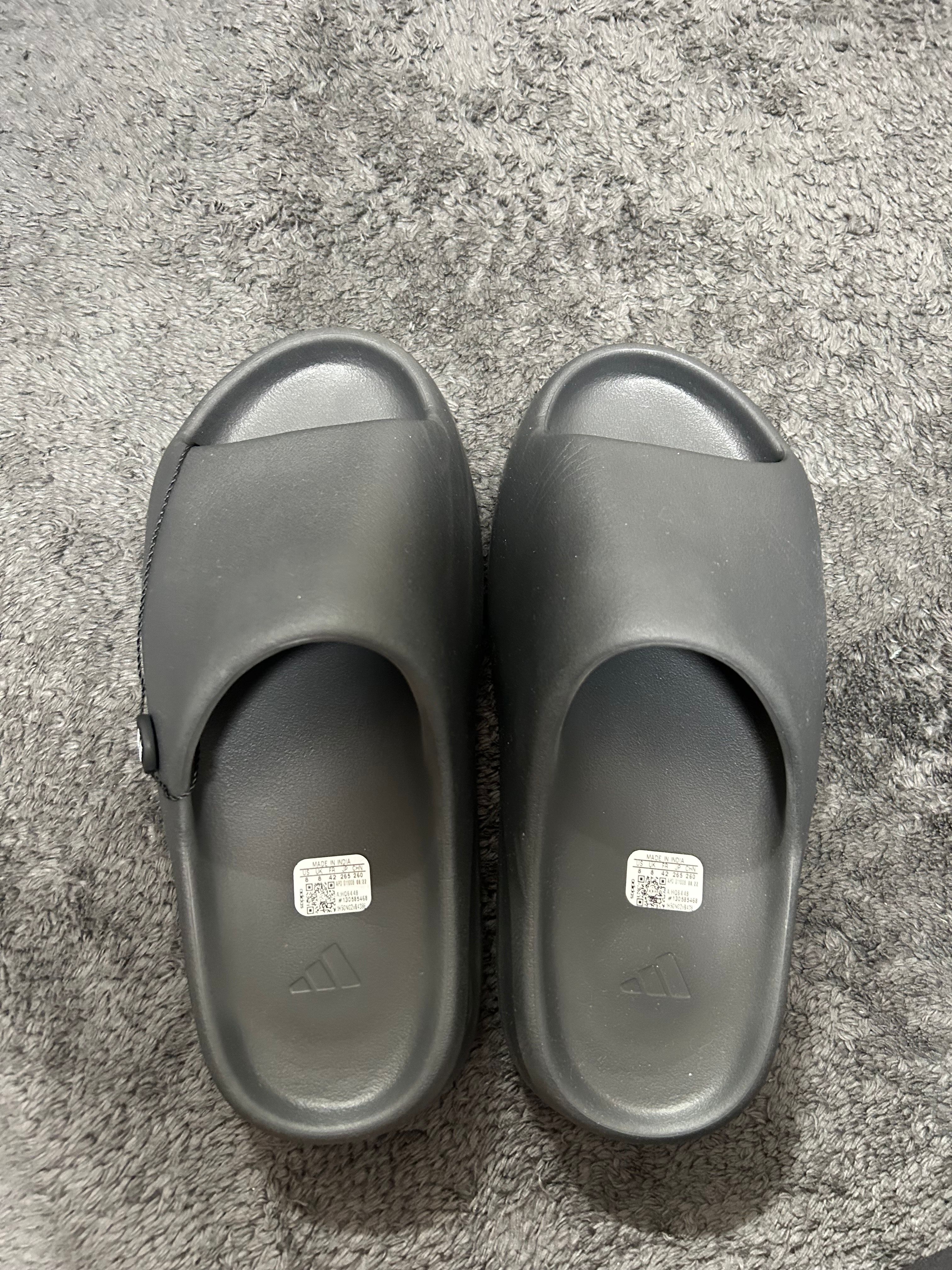 adidas YEEZY Slide "Onyx"