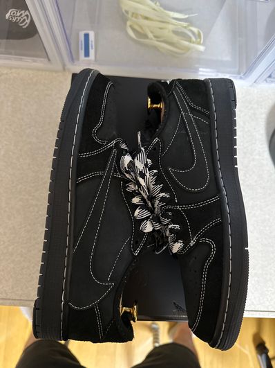 Travis Scott × Nike Air Jordan 1 Low OG SP "Black Phantom"