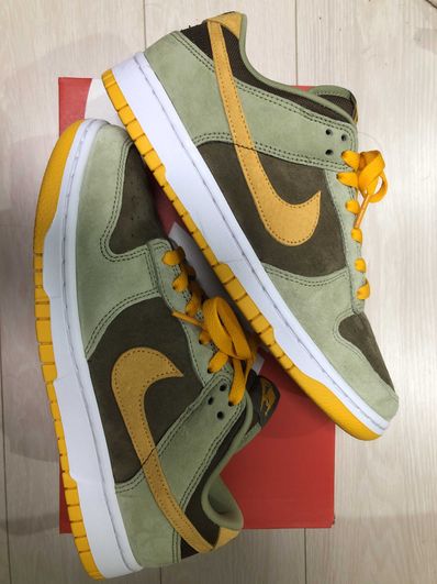 Nike Dunk Low SE "Dusty Olive"