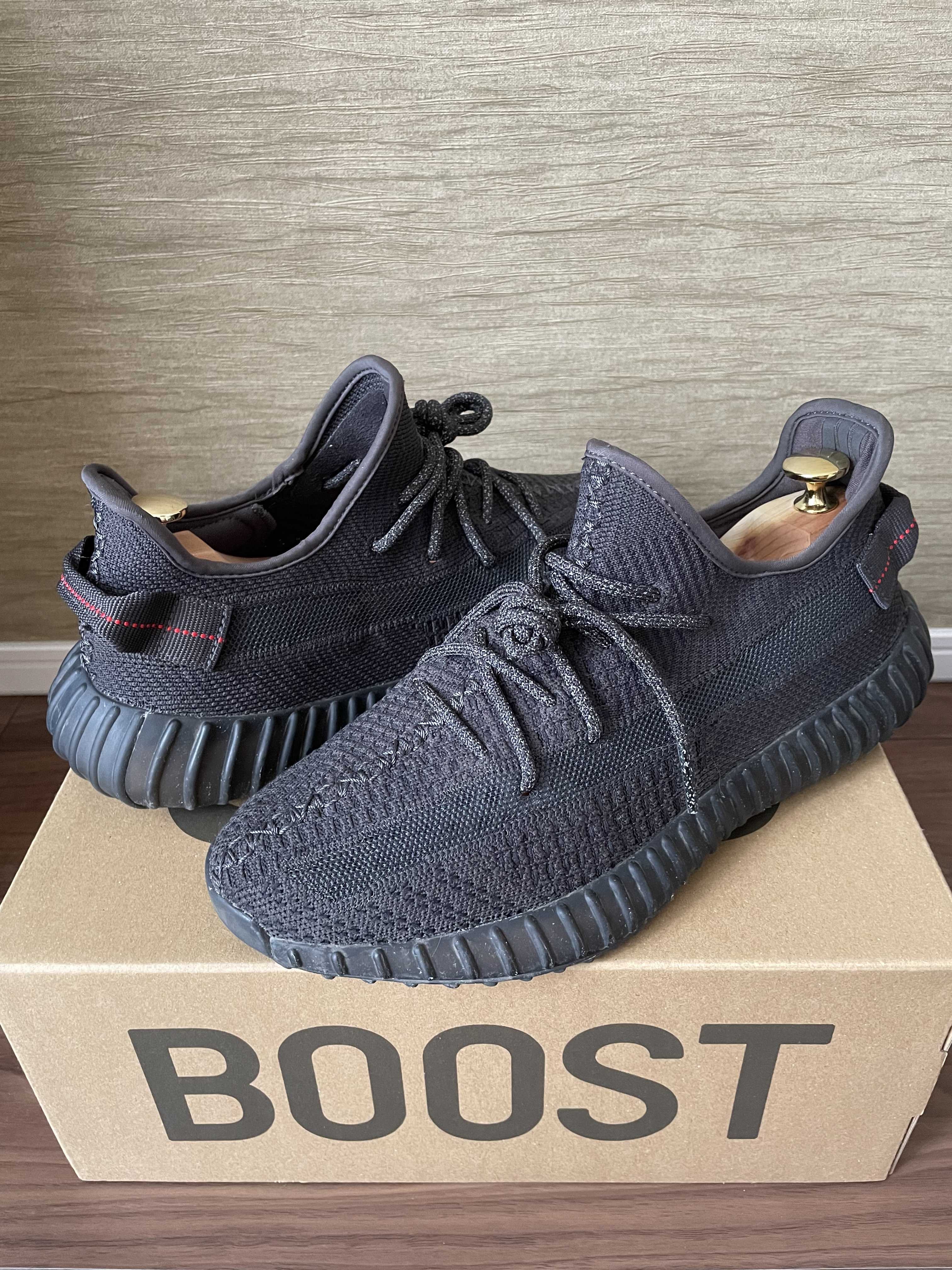 adidas YEEZY Boost 350 V2 "Black"