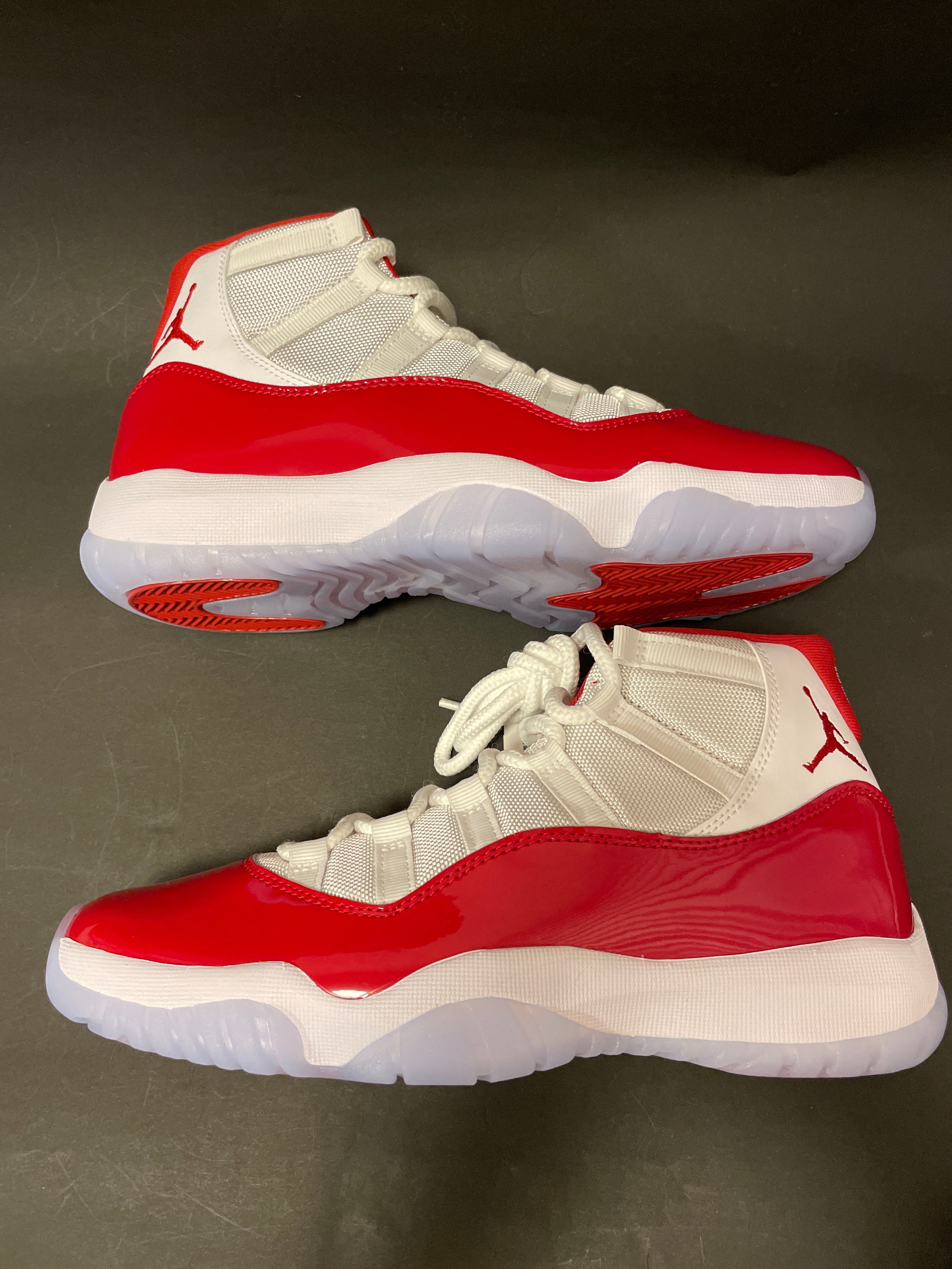 Nike Air Jordan 11 "Varsity Red"