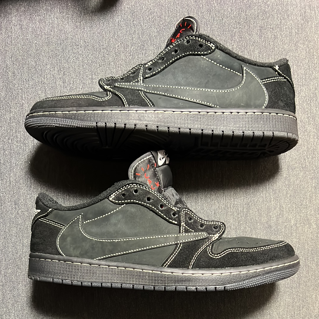 Travis Scott × Nike Air Jordan 1 Low OG SP "Black Phantom"