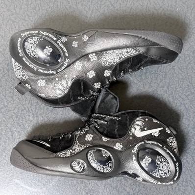 Supreme × Nike Air Zoom Flight 95 SP "Black/White"