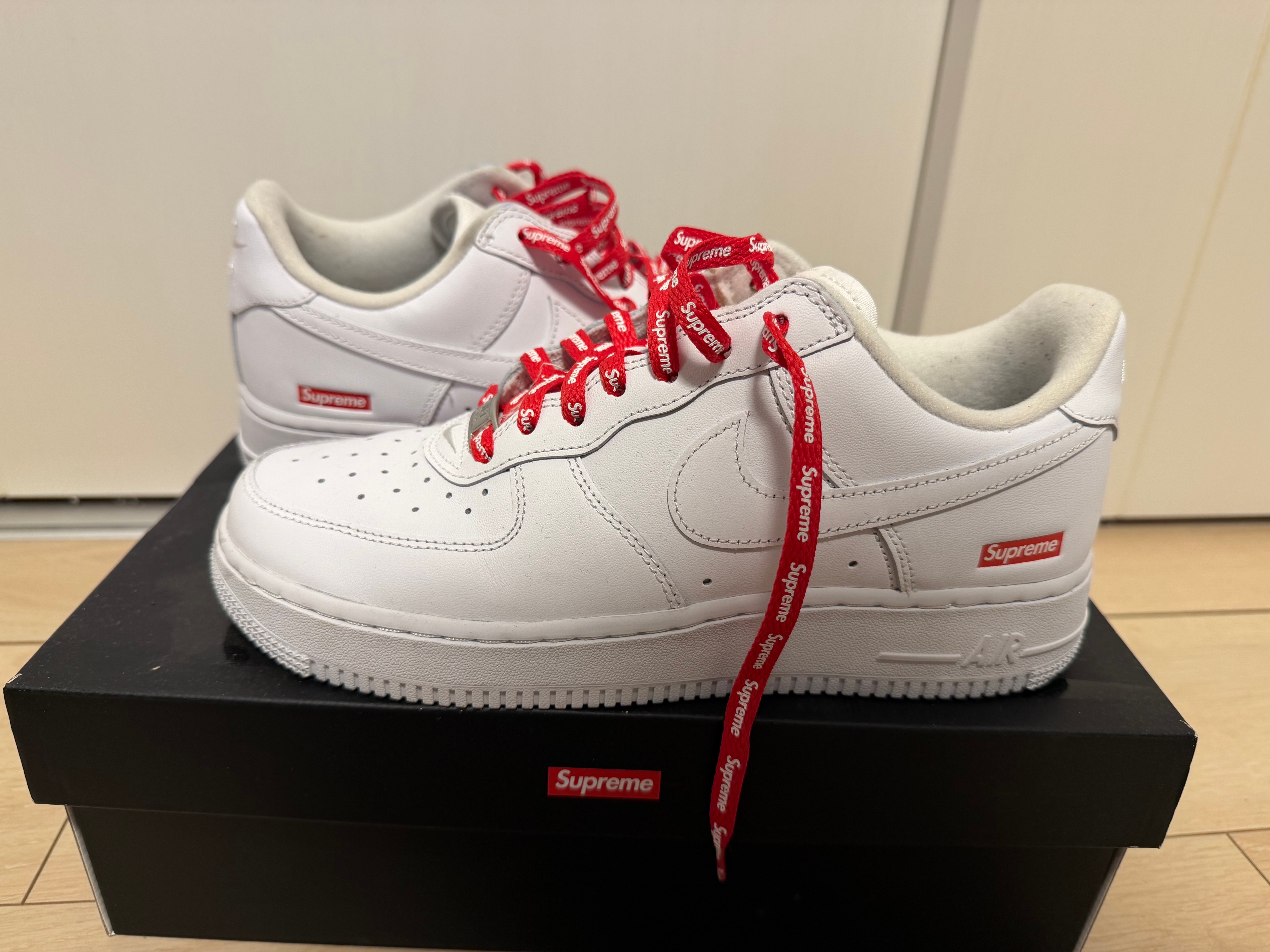 Supreme × Nike Air Force 1 Low 