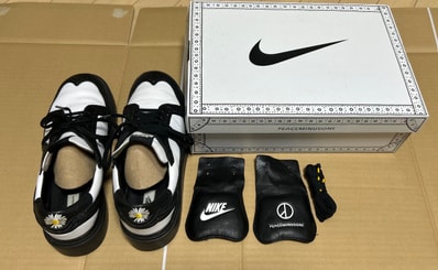PEACEMINUSONE × Nike Kwondo 1 "Black and White" / G-DRAGON