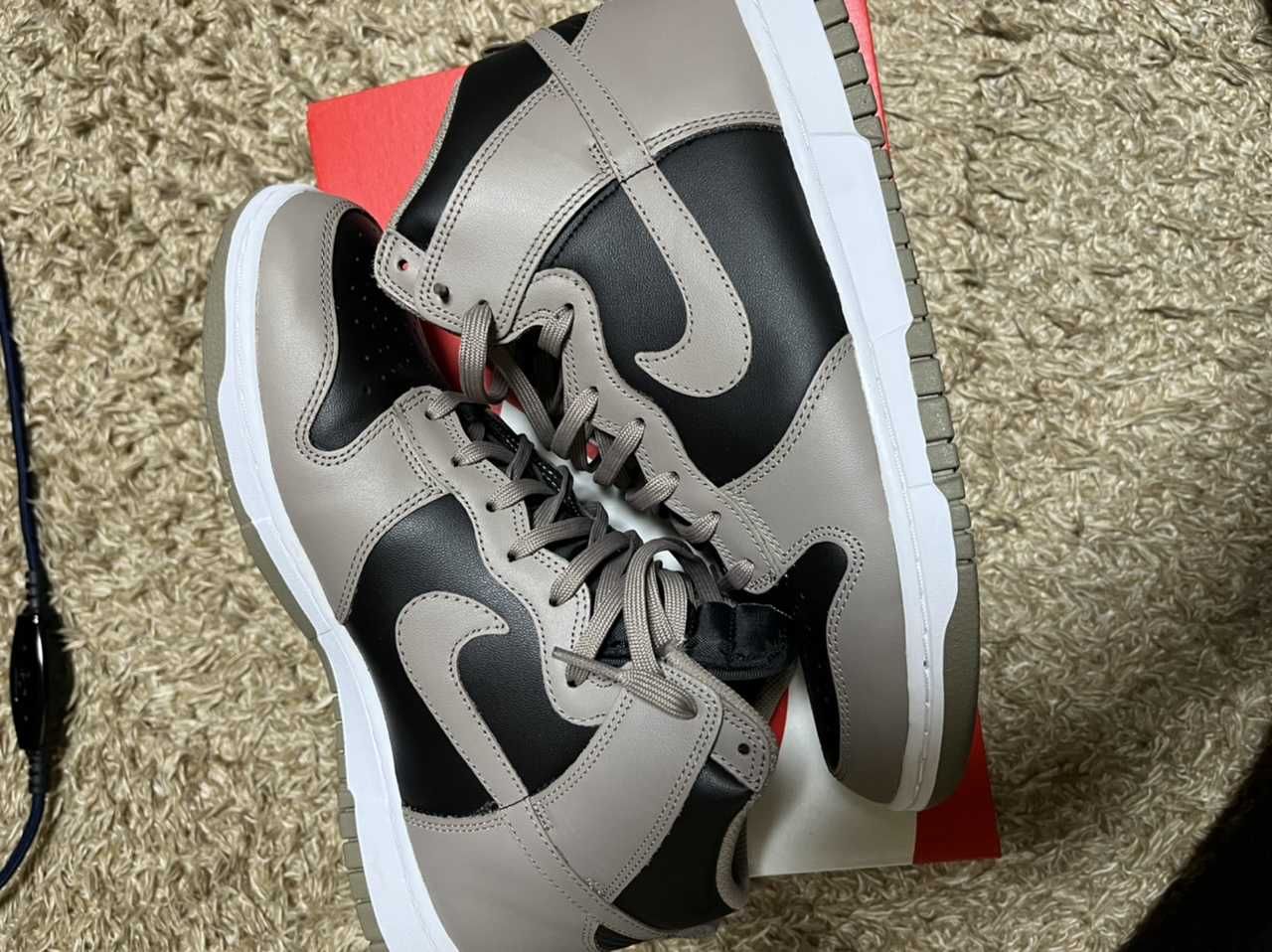 Nike Women's Dunk High "Moon Fossil"