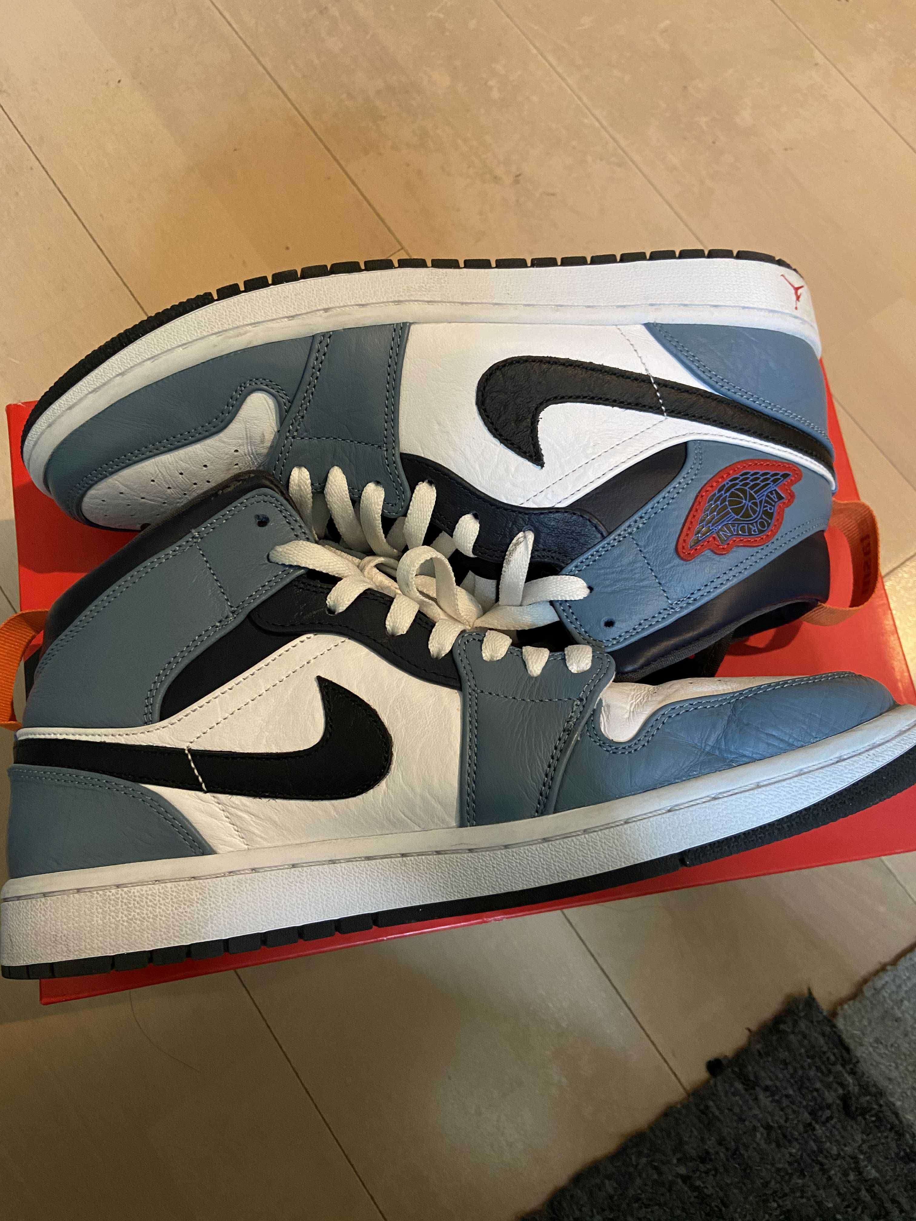 FACETASM × Nike Air Jordan 1 Mid "White/Navy"