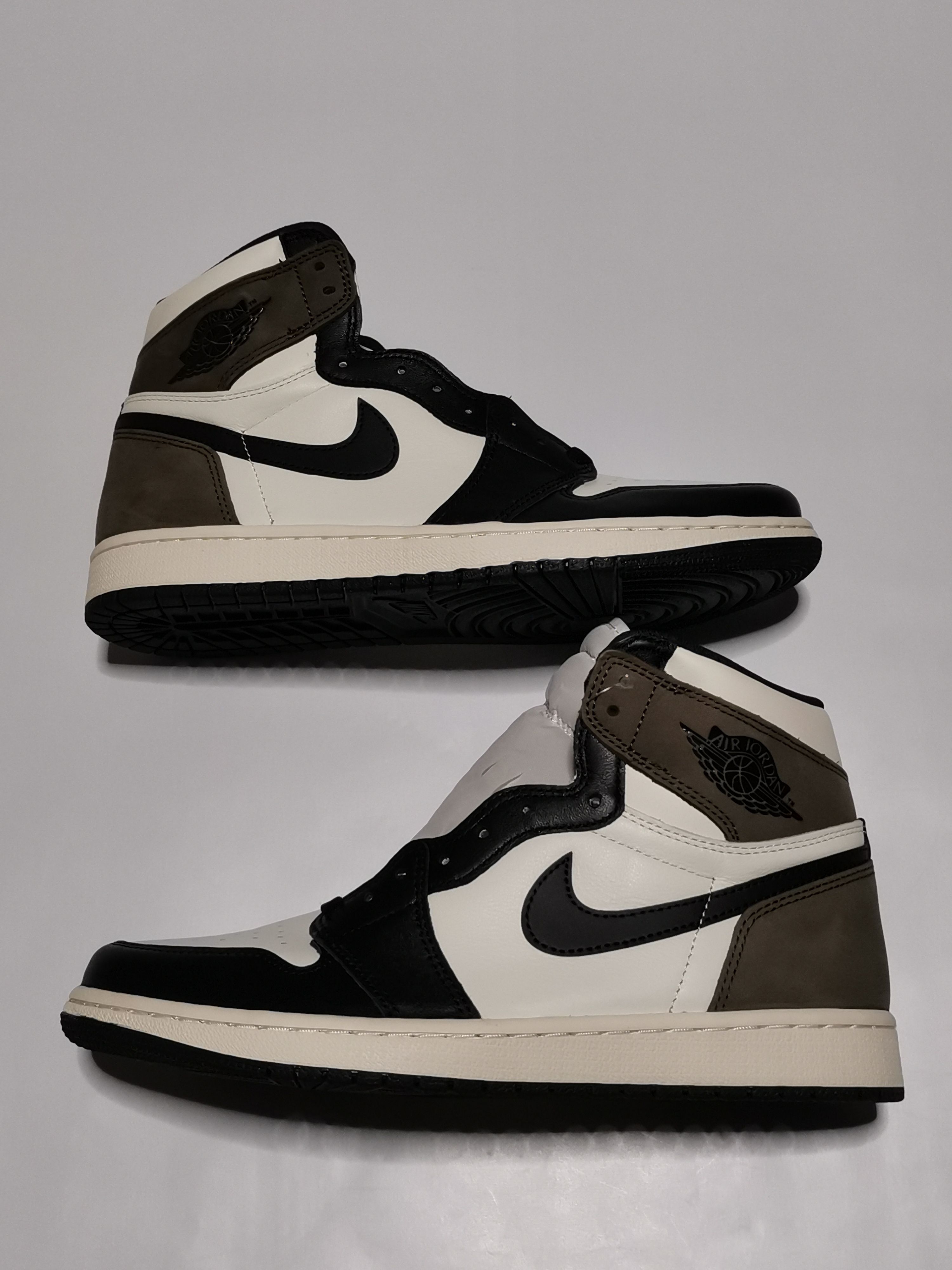 Nike Air Jordan 1 High OG "Sail/Dark Mocha/Black"