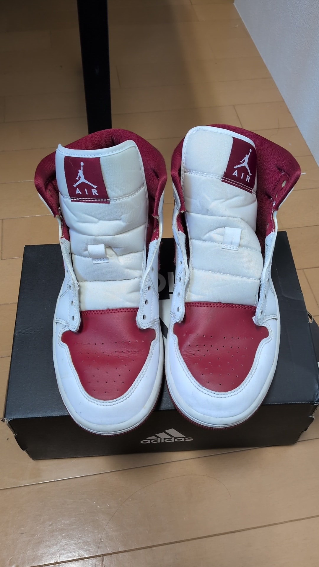 Nike Women's Air Jordan 1 Mid "Reverse Chicago"