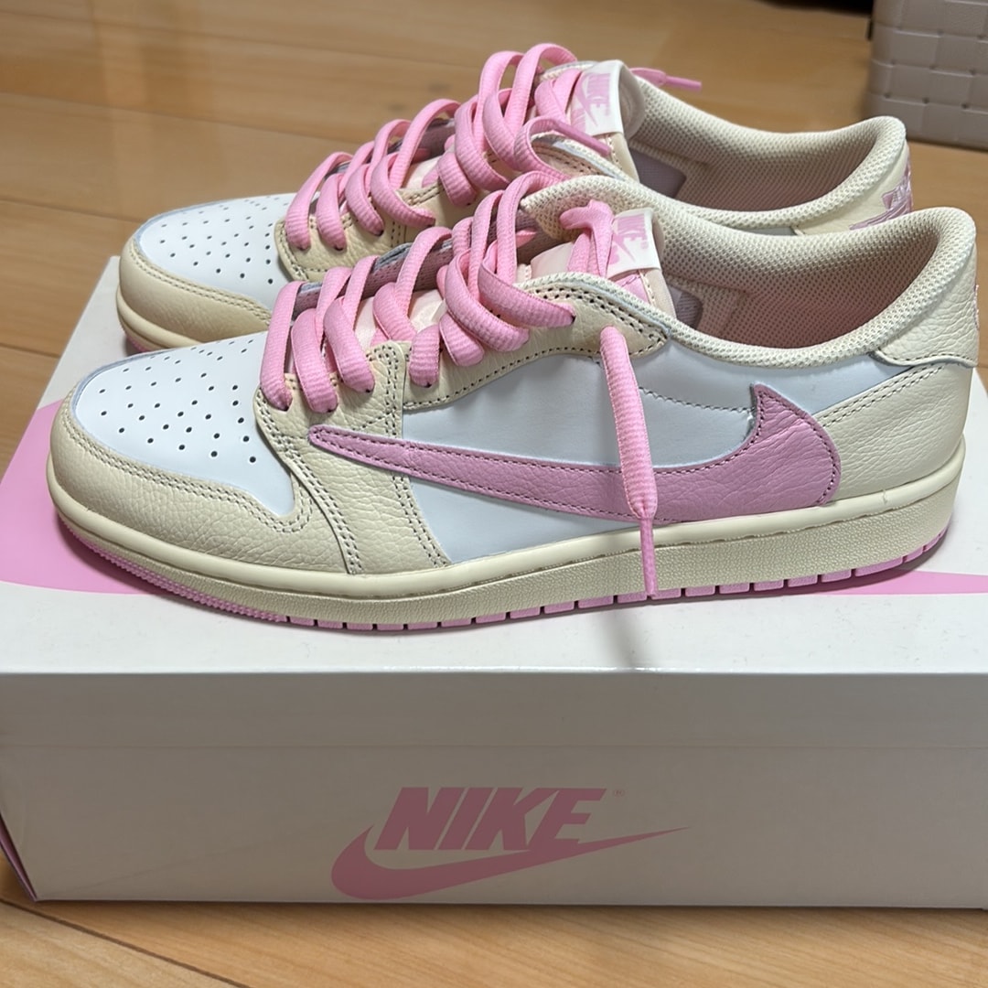 Travis Scott × Nike Air Jordan 1 Retro Low OG "Muslin/Shy Pink"