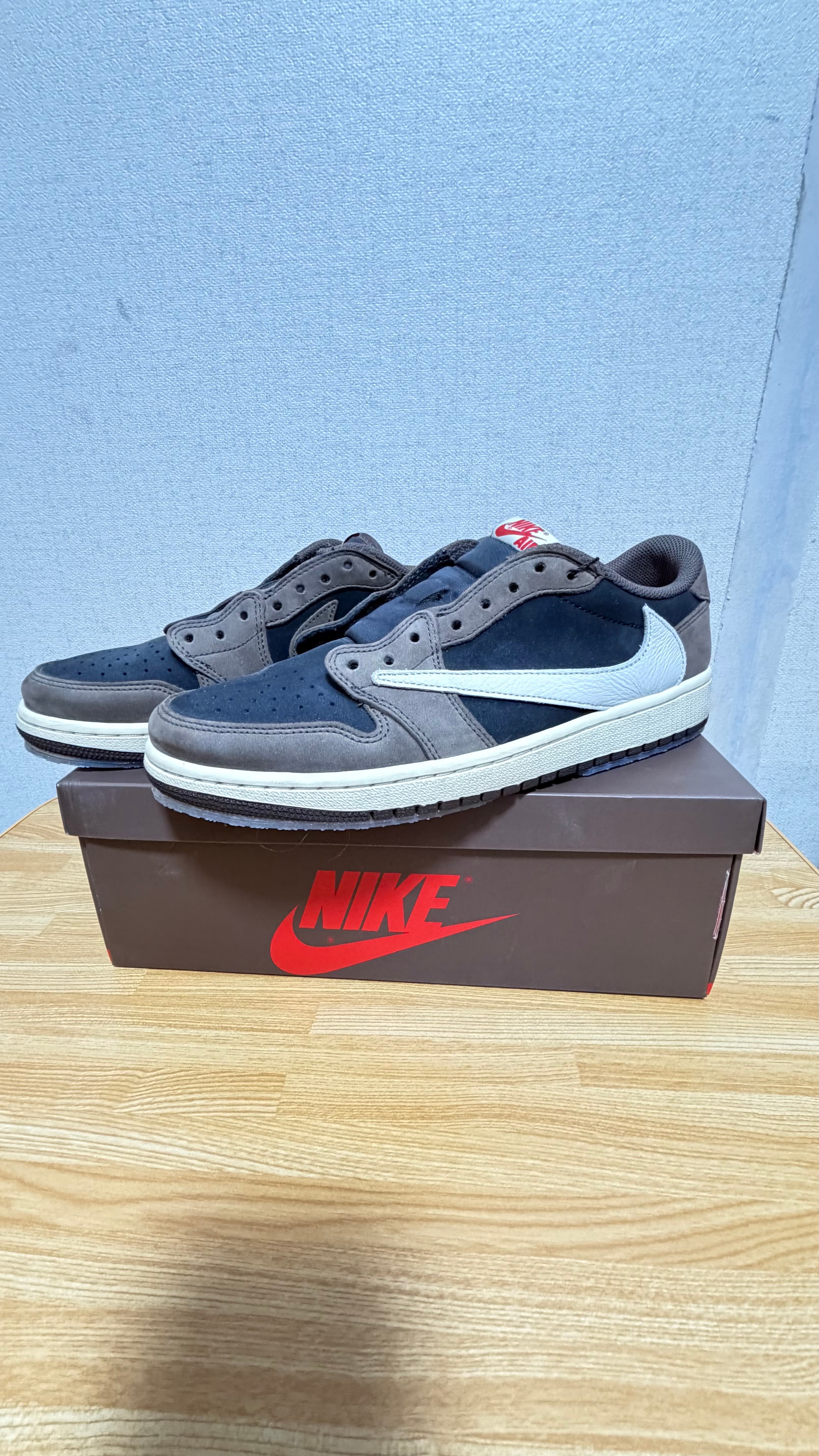 Travis Scott × Nike Air Jordan 1 Low OG SP-T  "Black/Dark Mocha"