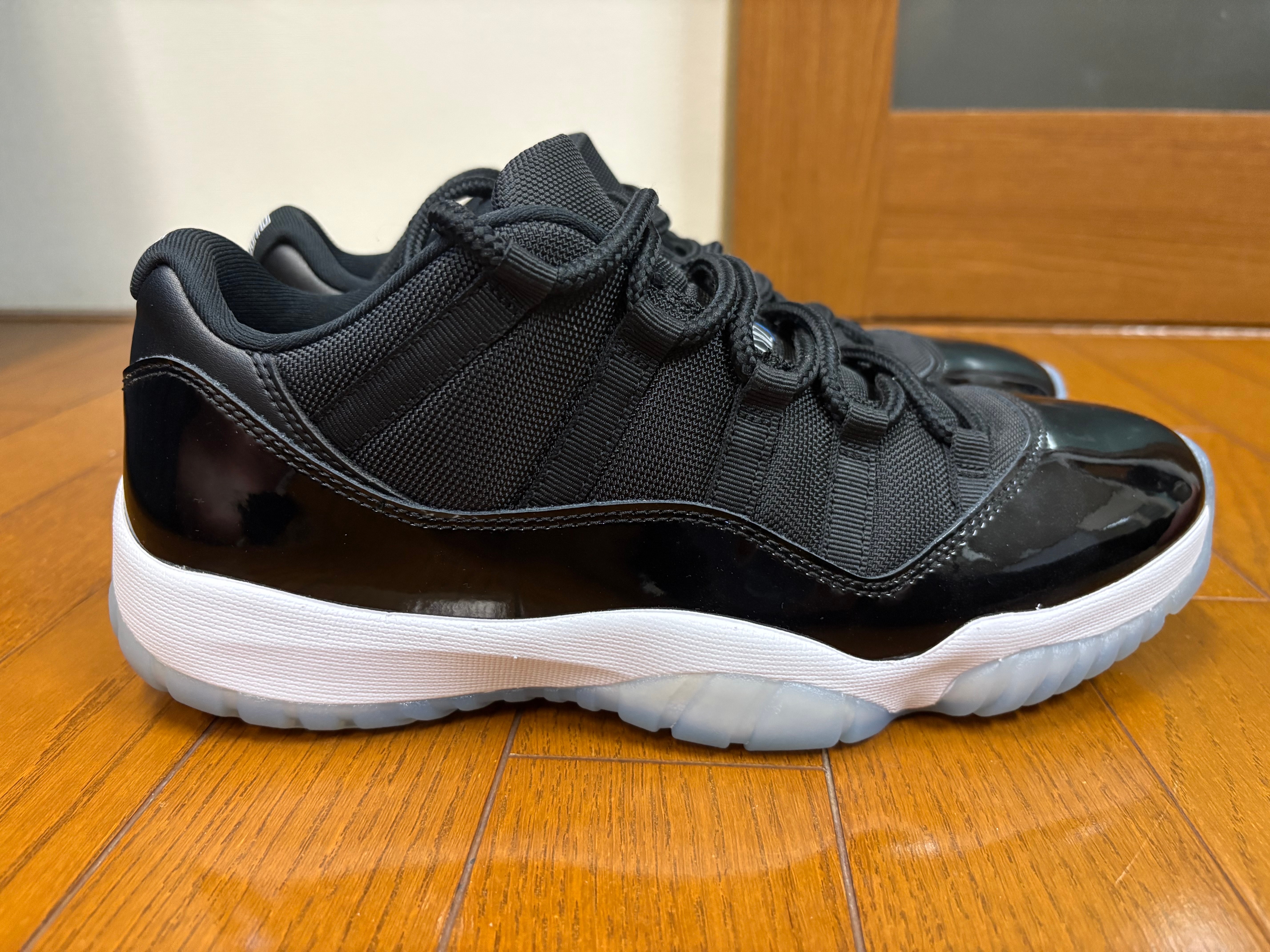 Nike Air Jordan 11 Retro Low "Black and Varsity Royal/Space Jam"