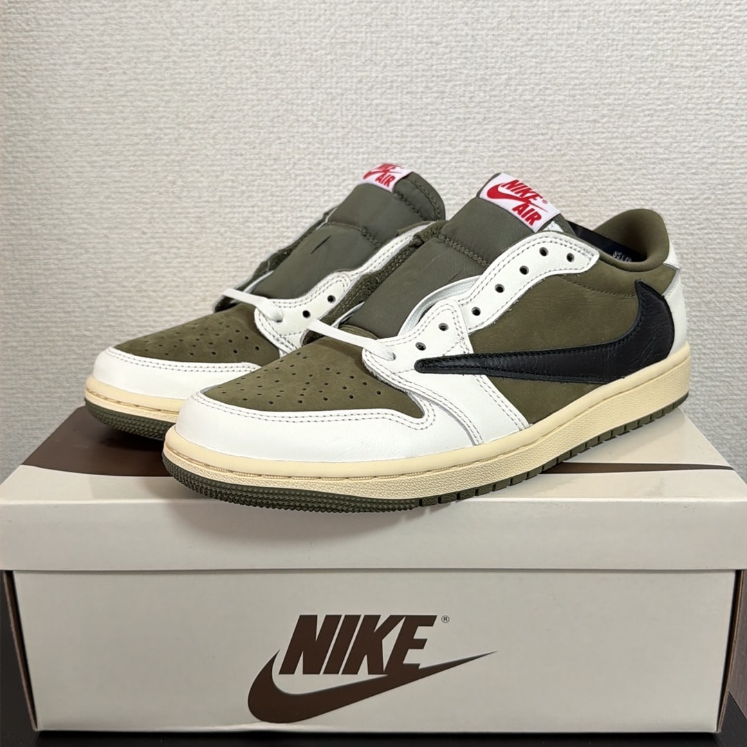 Travis Scott × Nike Air Jordan 1 Low OG SP "Reverse Olive"