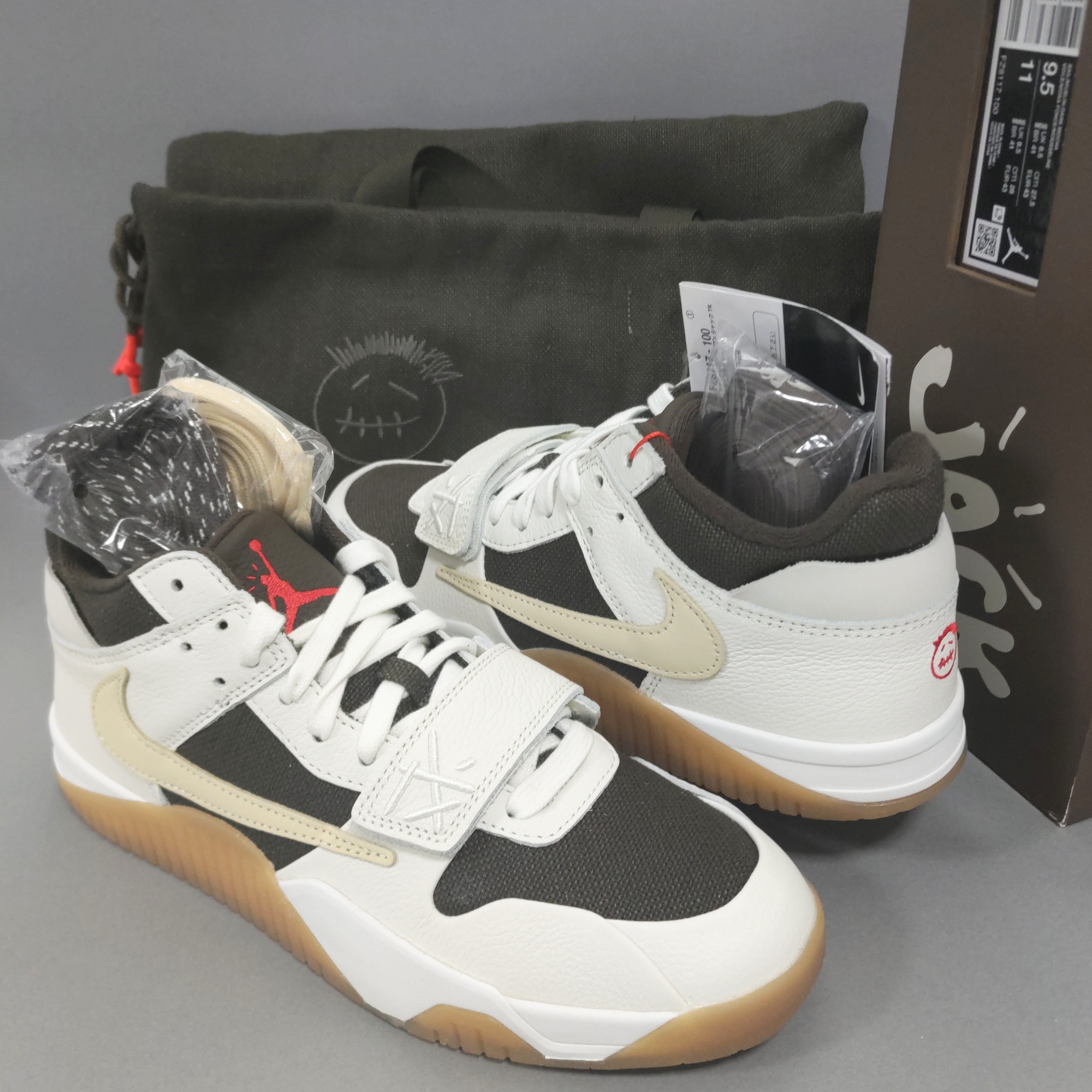 Travis Scott × Nike Jordan Jumpman Jack TR "Sail and Dark Mocha"