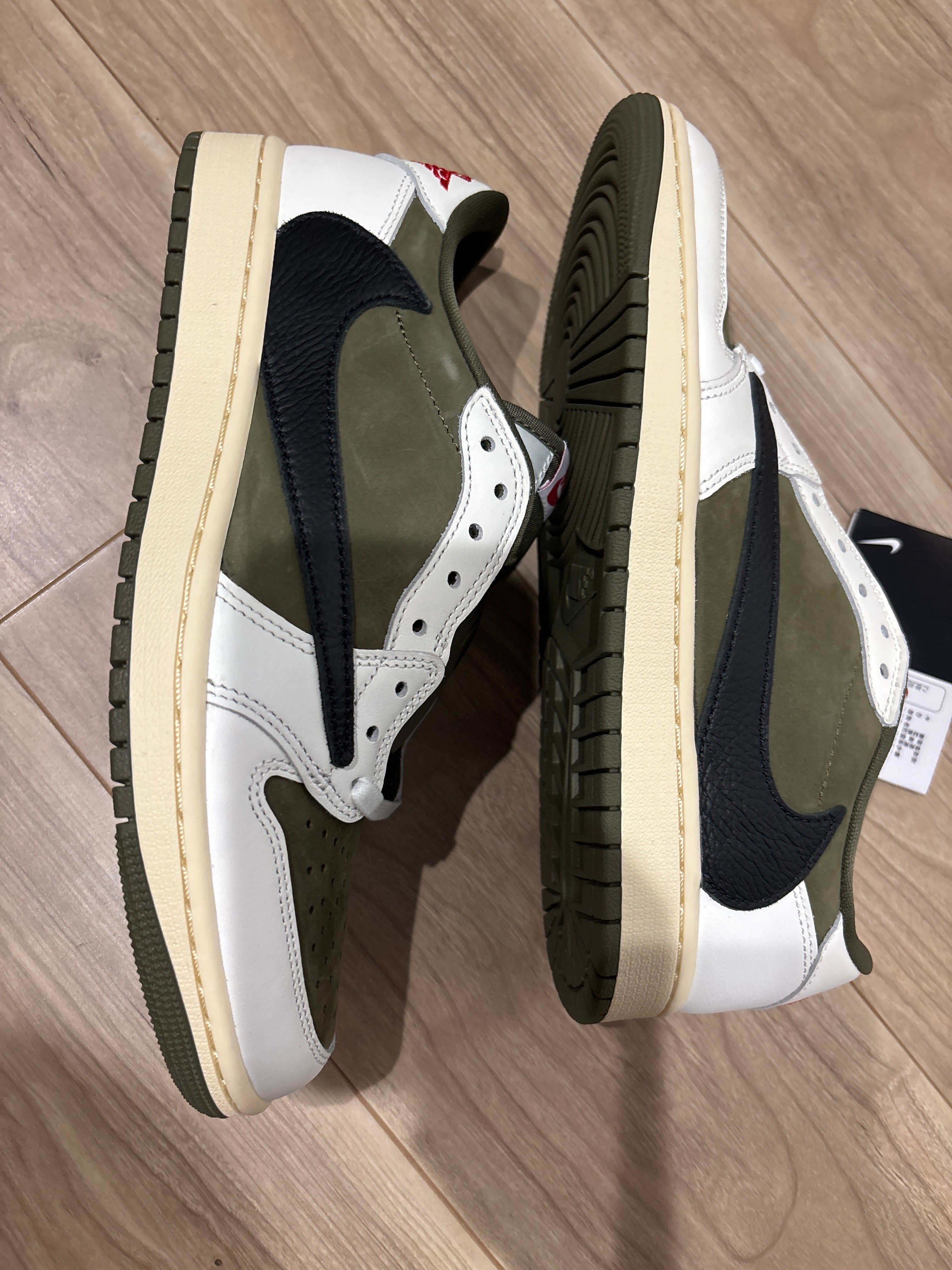 Travis Scott × Nike Air Jordan 1 Low OG SP "Reverse Olive"